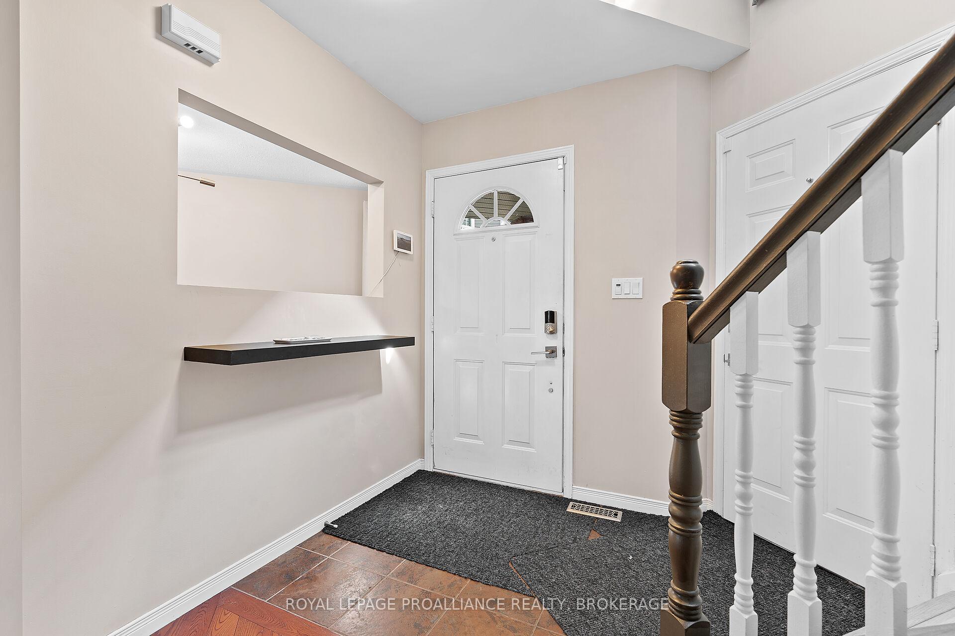 Photo 10 of 587 Teal Court, Kingston, East Gardiners Rd — HOMEH