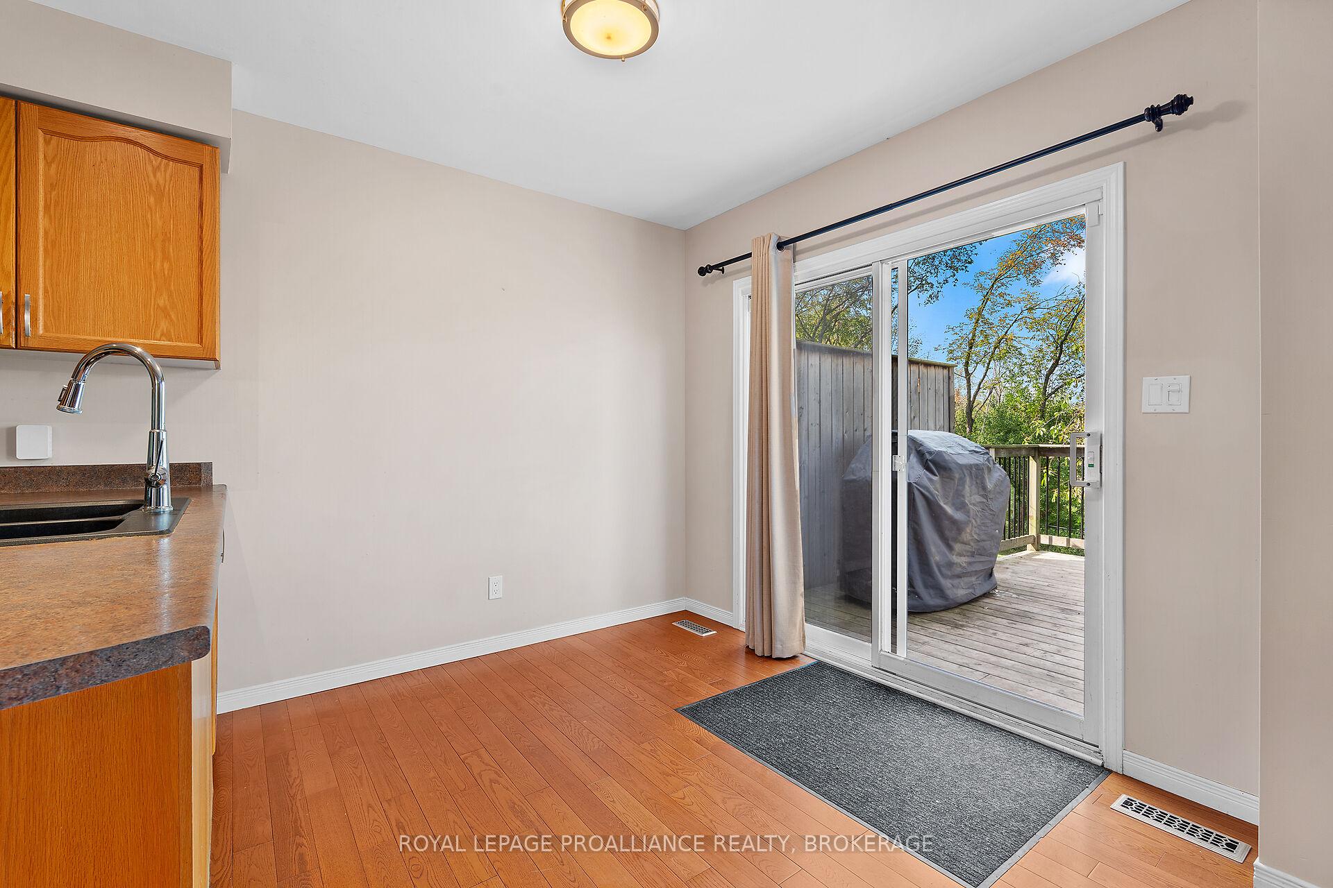 Photo 4 of 587 Teal Court, Kingston, East Gardiners Rd — HOMEH