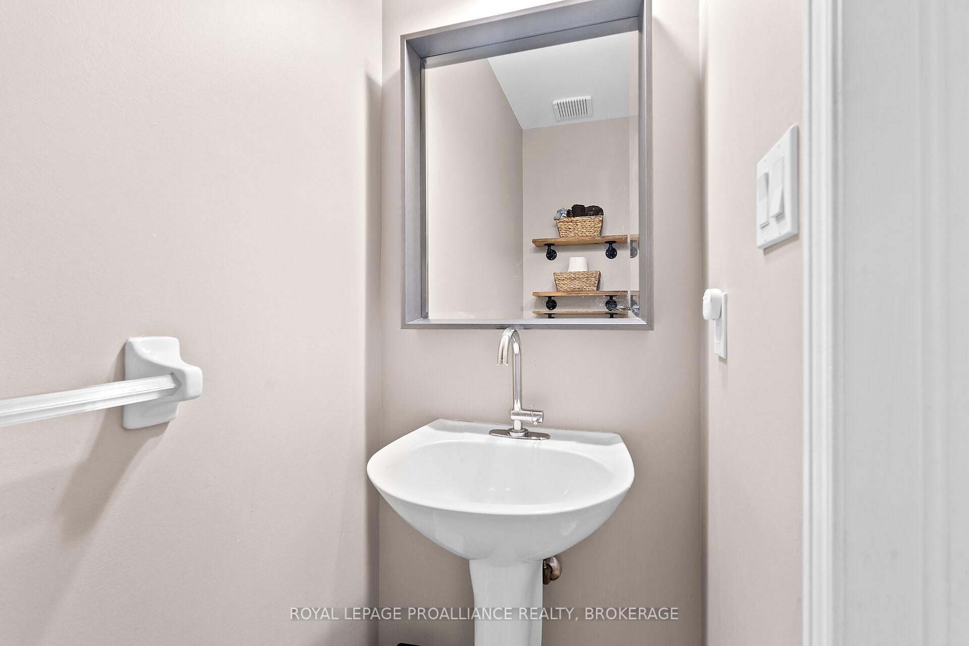 Photo 8 of 587 Teal Court, Kingston, East Gardiners Rd — HOMEH