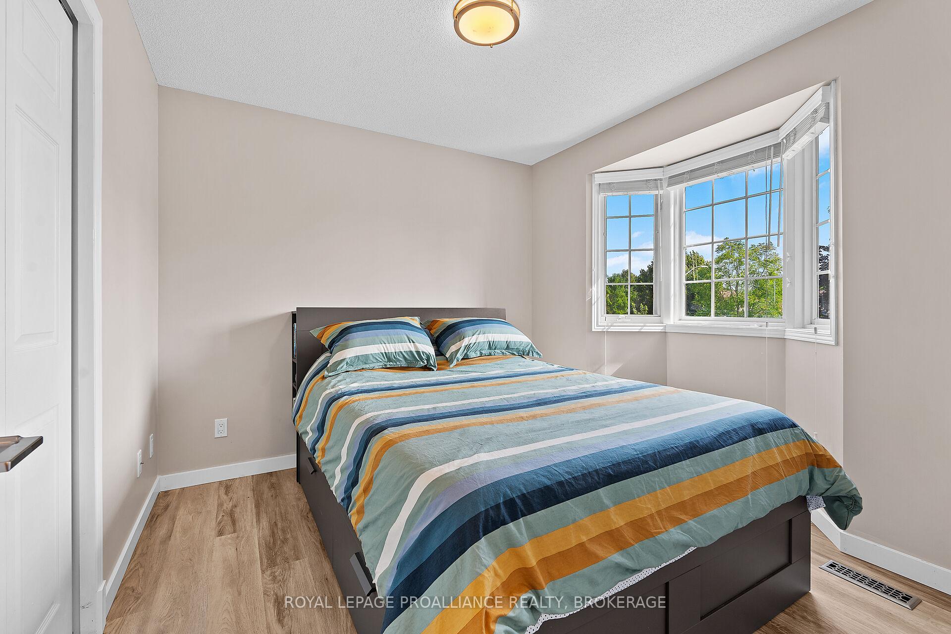 Photo 16 of 587 Teal Court, Kingston, East Gardiners Rd — HOMEH