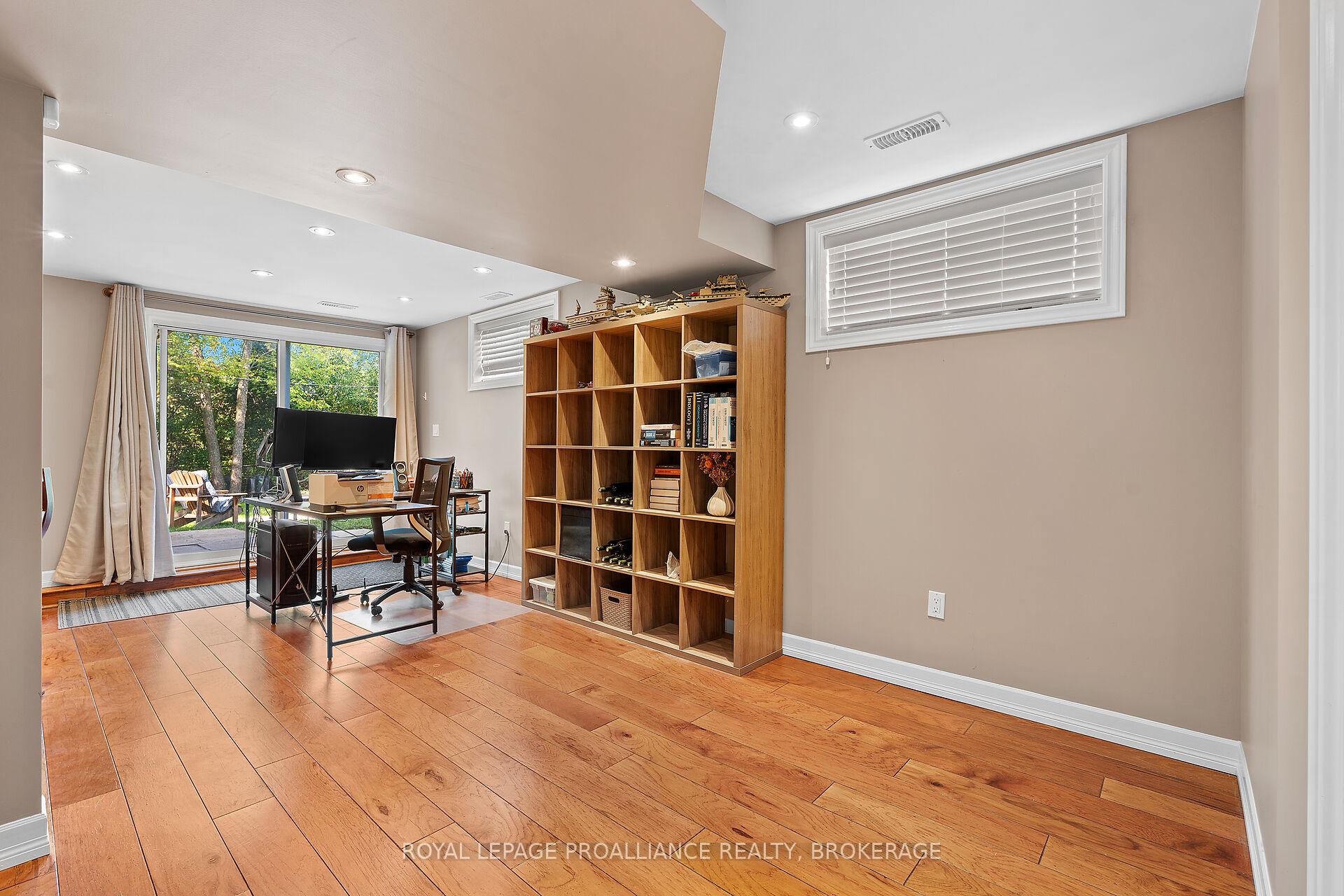 Photo 20 of 587 Teal Court, Kingston, East Gardiners Rd — HOMEH