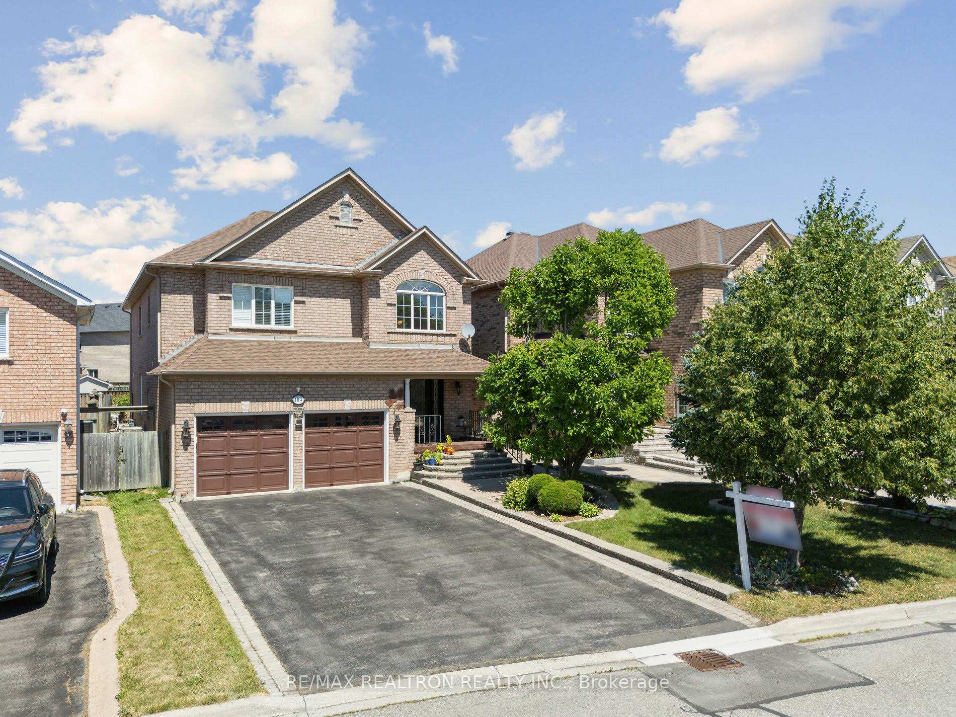 Photo 15 of 104 Preston Hill Crescent, Vaughan, Patterson — HOMEH
