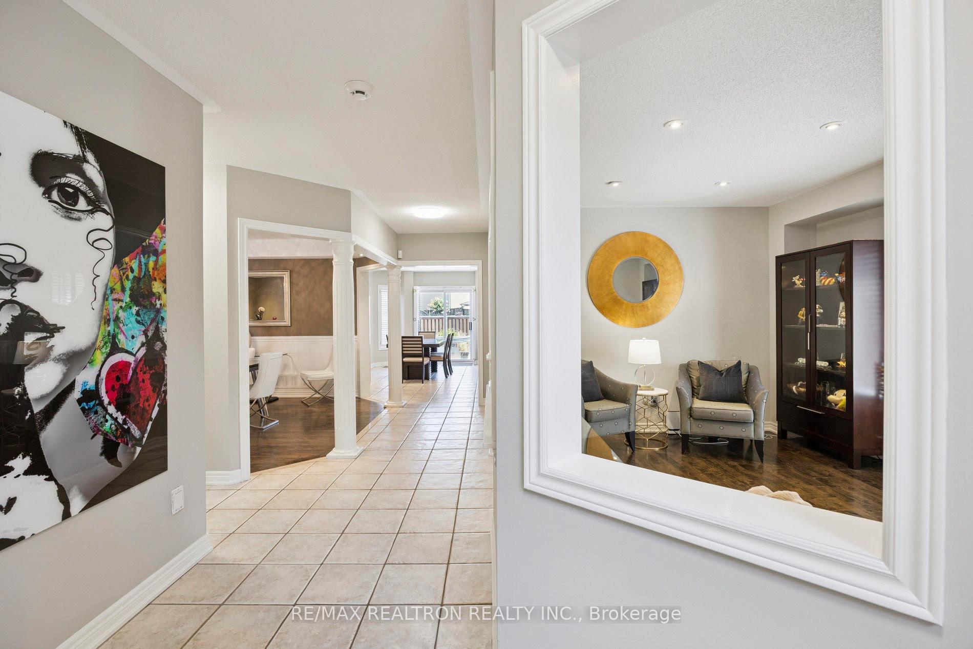 Photo 4 of 104 Preston Hill Crescent, Vaughan, Patterson — HOMEH