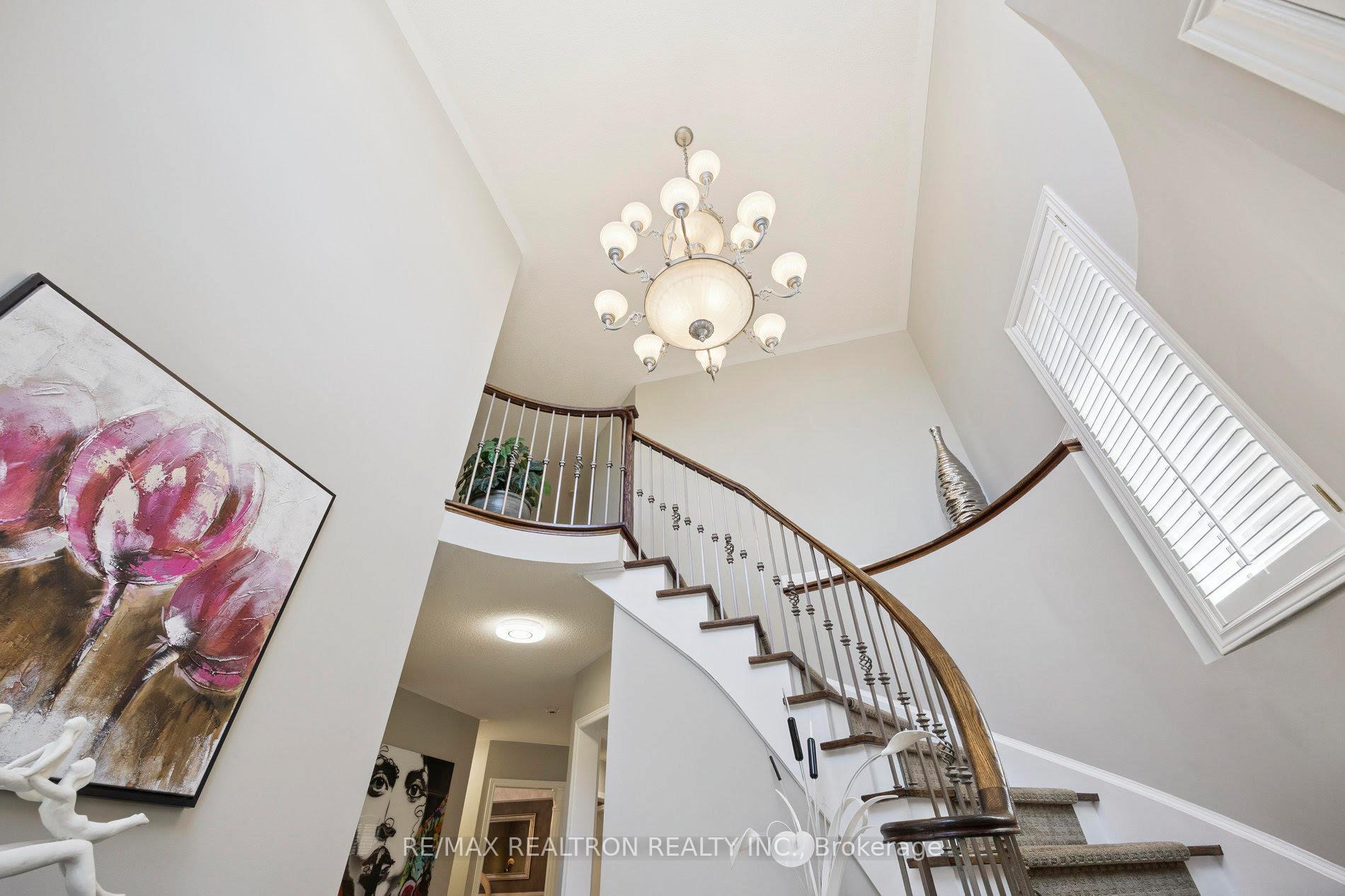 Photo 26 of 104 Preston Hill Crescent, Vaughan, Patterson — HOMEH