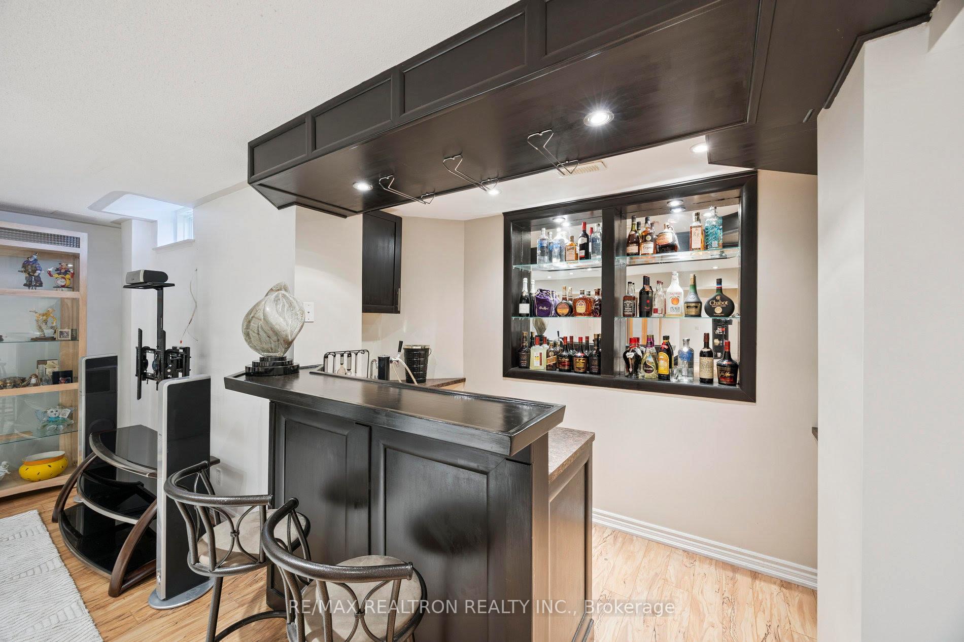 Photo 29 of 104 Preston Hill Crescent, Vaughan, Patterson — HOMEH