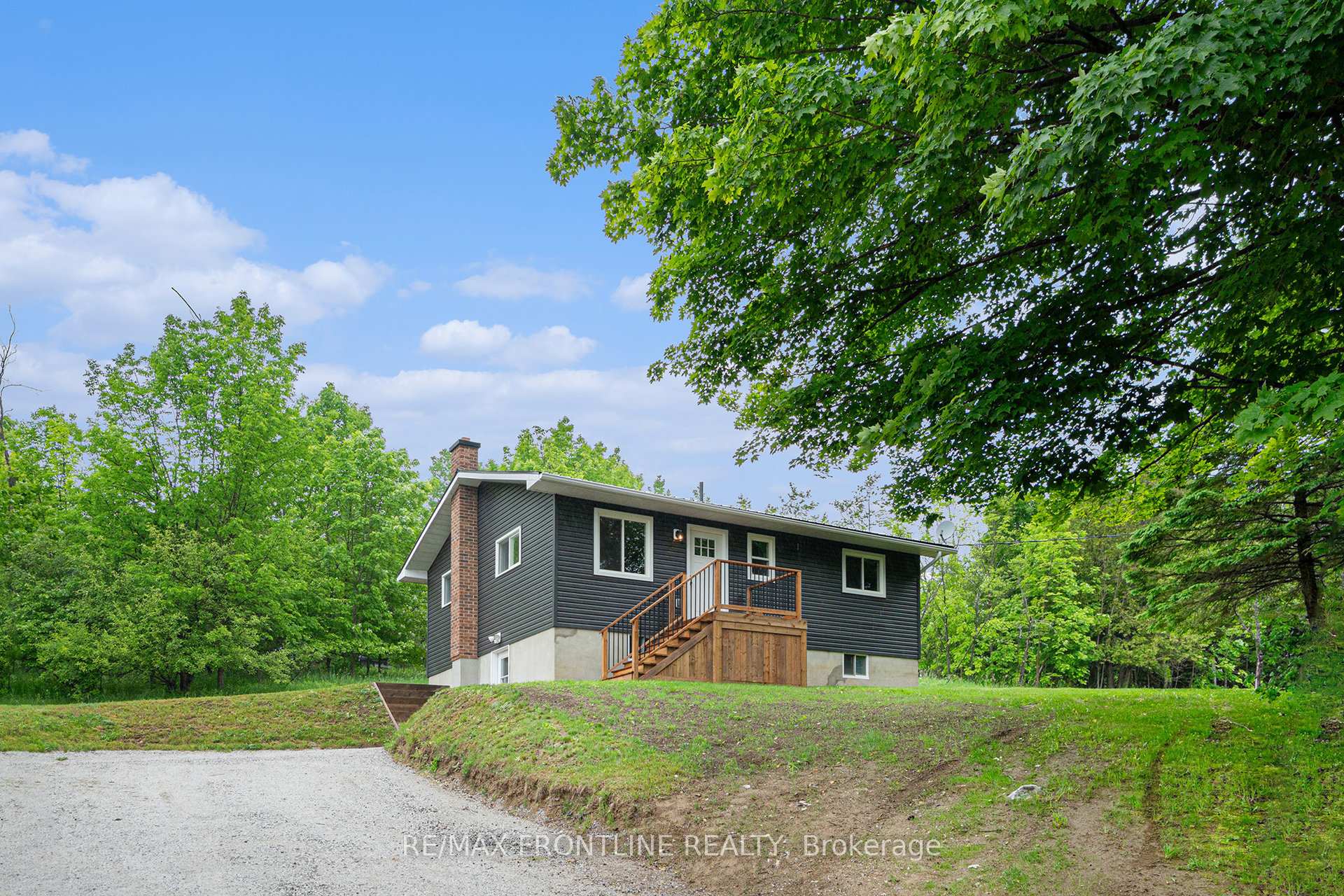 Photo 1 of 2558 Watsons Corners Road, Lanark Highlands, Lanark Highlands (Dalhousie) Twp — HOMEH