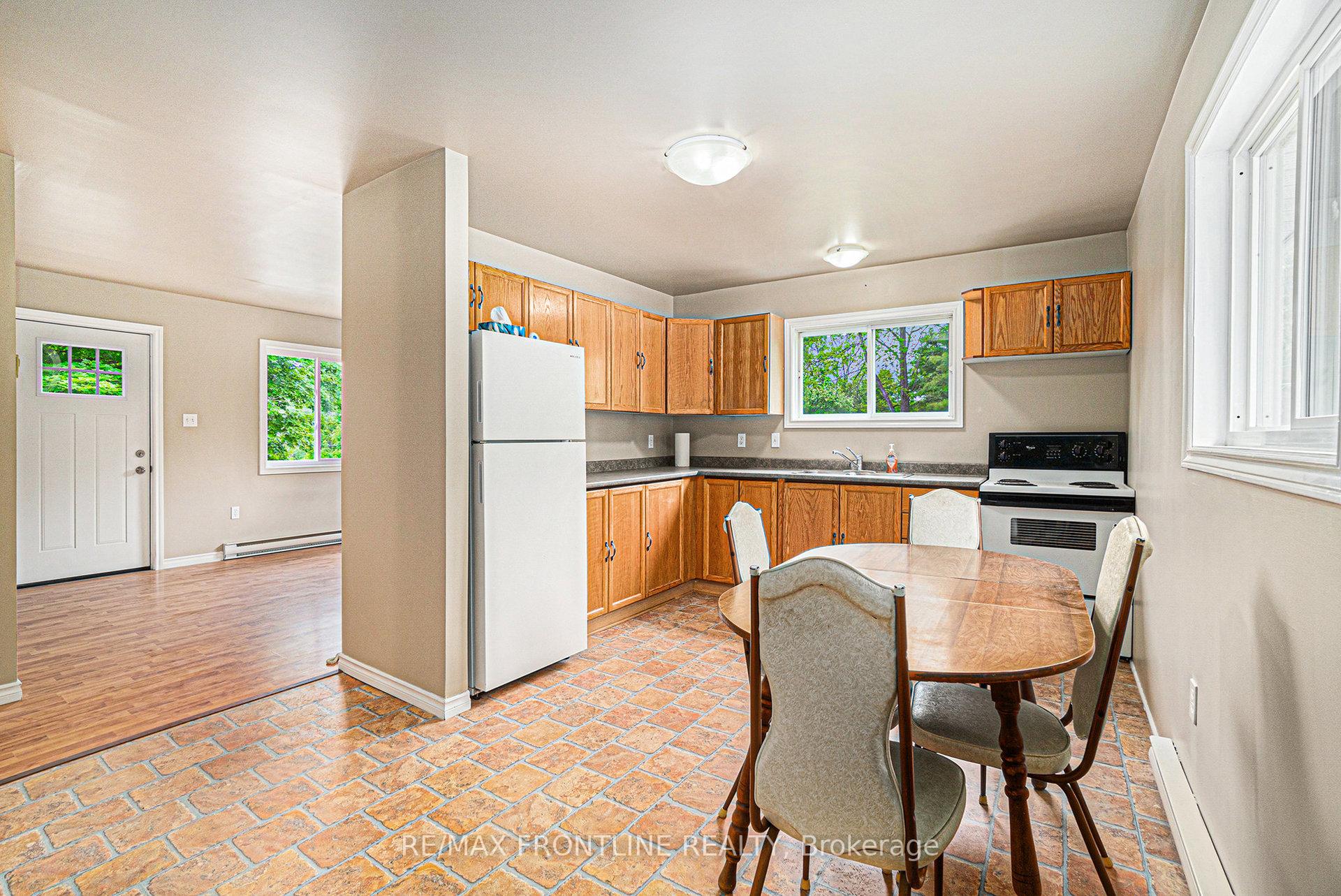 Photo 11 of 2558 Watsons Corners Road, Lanark Highlands, Lanark Highlands (Dalhousie) Twp — HOMEH