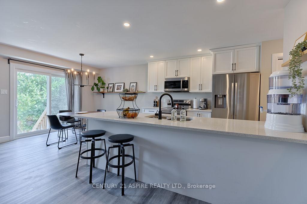 Photo 13 of 44 Doran Road, Petawawa — HOMEH