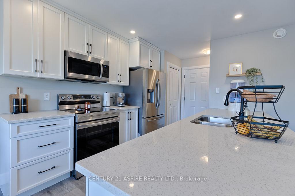Photo 18 of 44 Doran Road, Petawawa — HOMEH
