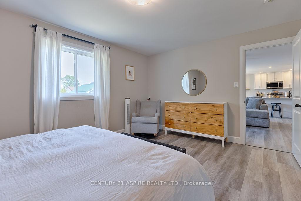 Photo 23 of 44 Doran Road, Petawawa — HOMEH