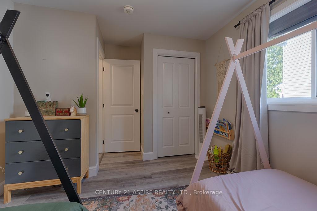 Photo 22 of 44 Doran Road, Petawawa — HOMEH