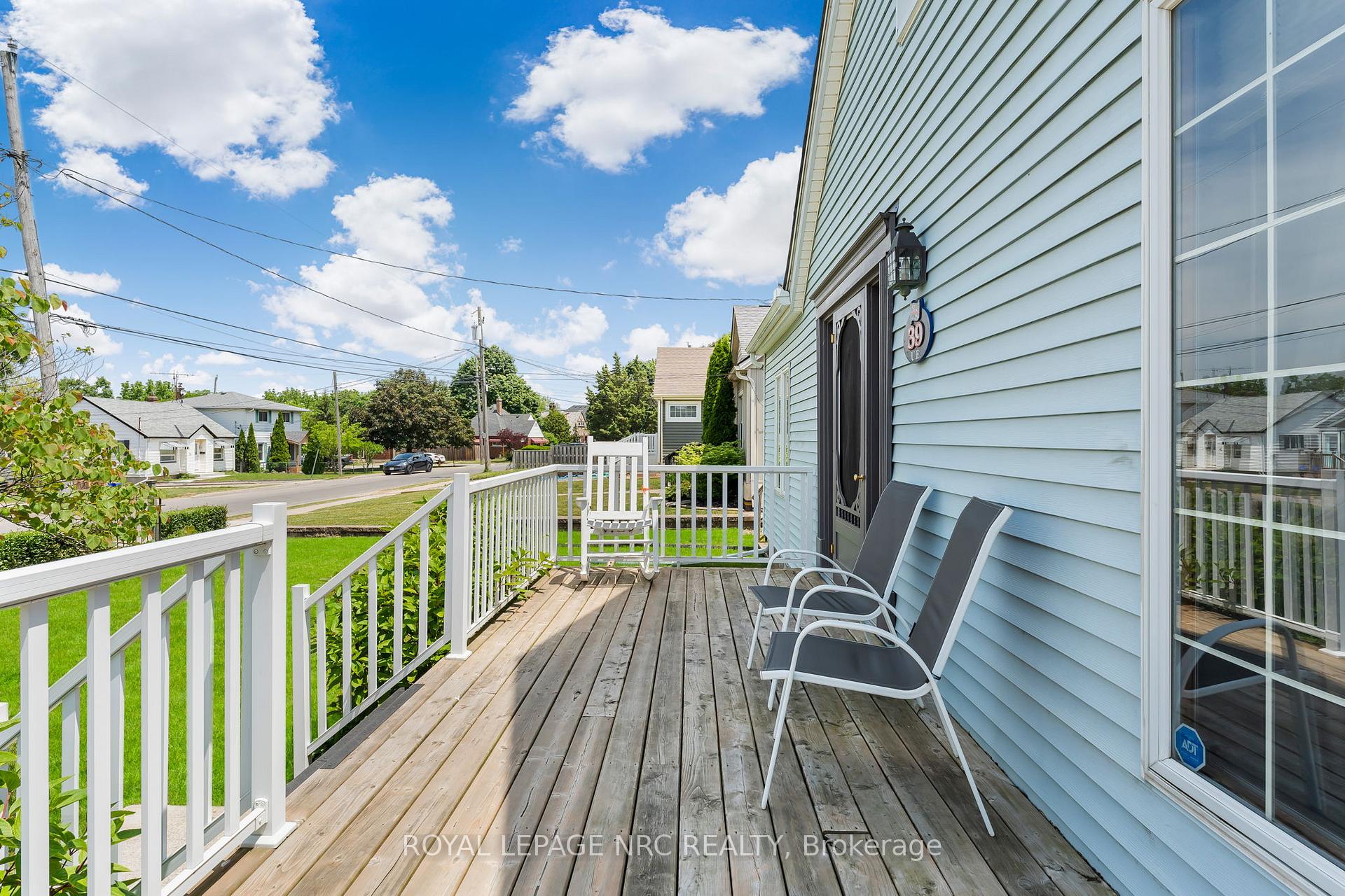 Photo 4 of 39 Wanda Road, St. Catharines, Burleigh Hill — HOMEH