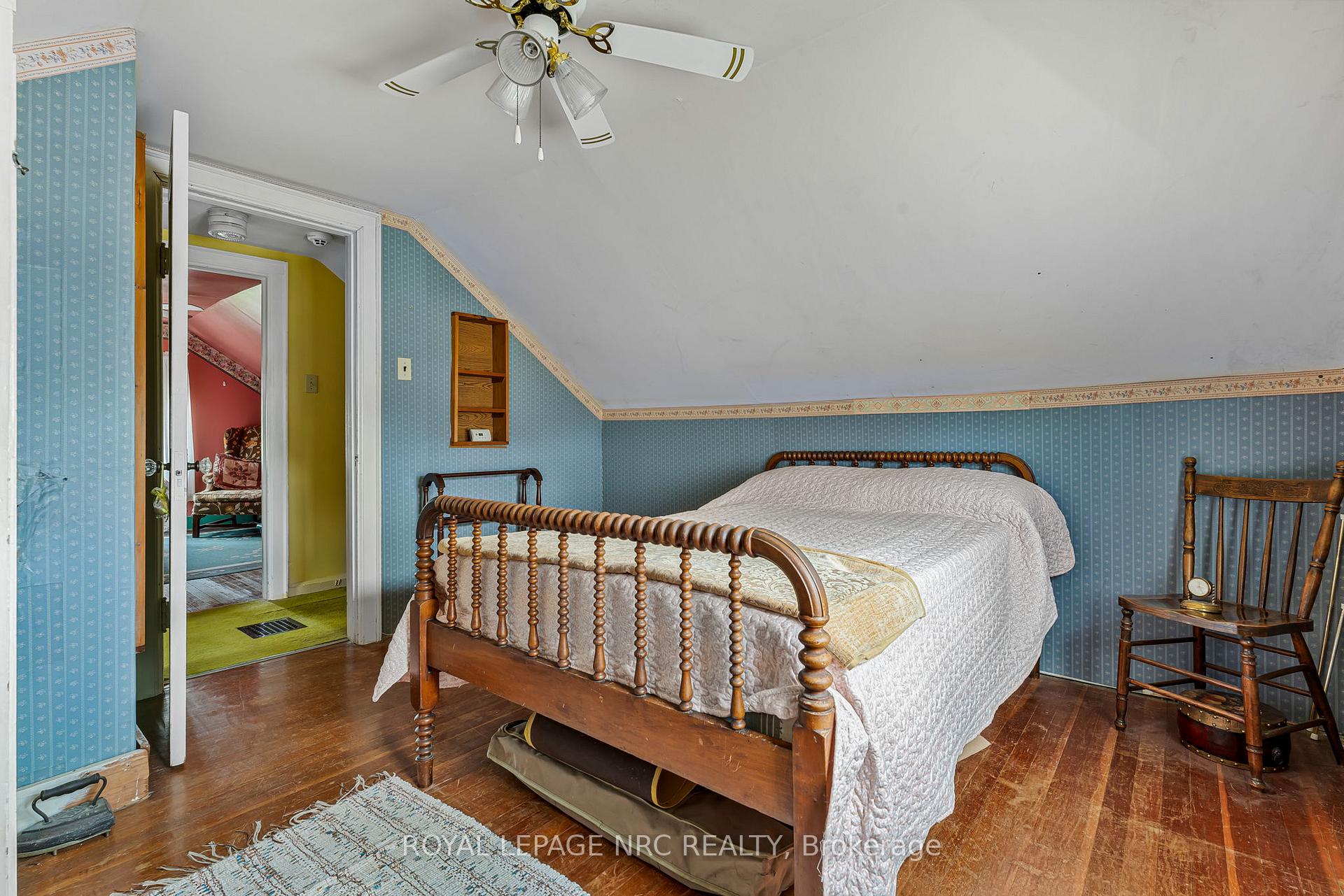 Photo 20 of 39 Wanda Road, St. Catharines, Burleigh Hill — HOMEH