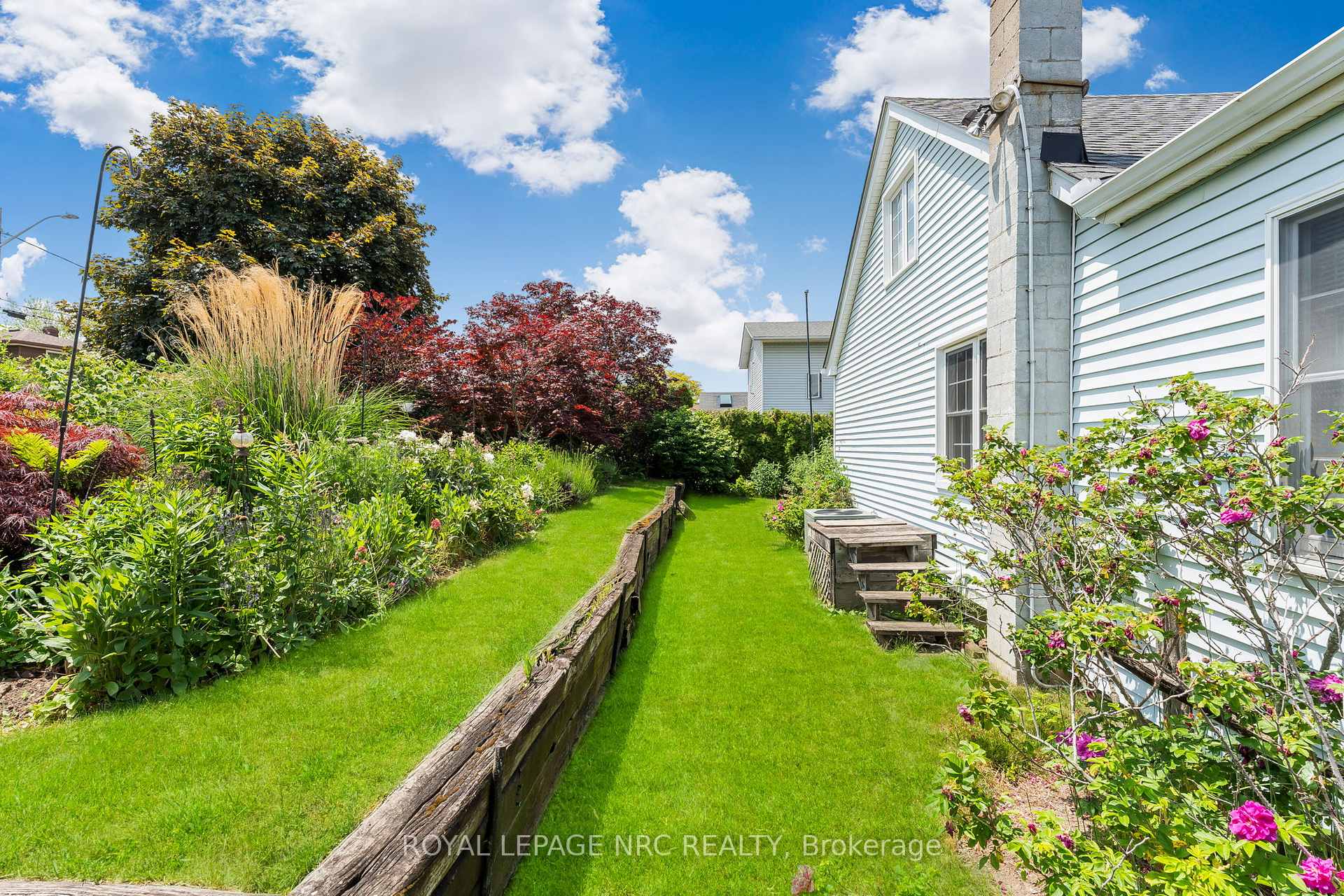 Photo 26 of 39 Wanda Road, St. Catharines, Burleigh Hill — HOMEH