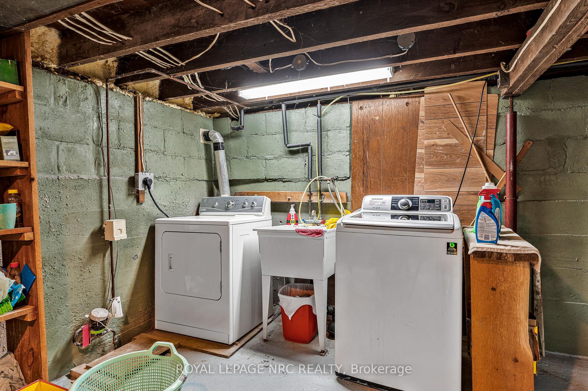 Photo 28 of 39 Wanda Road, St. Catharines, Burleigh Hill — HOMEH