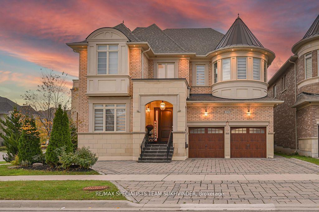 Photo 10 of 378 Woodgate Pines Drive, Vaughan, Kleinburg — HOMEH
