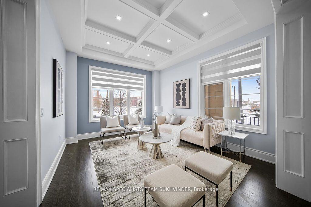 Photo 24 of 378 Woodgate Pines Drive, Vaughan, Kleinburg — HOMEH