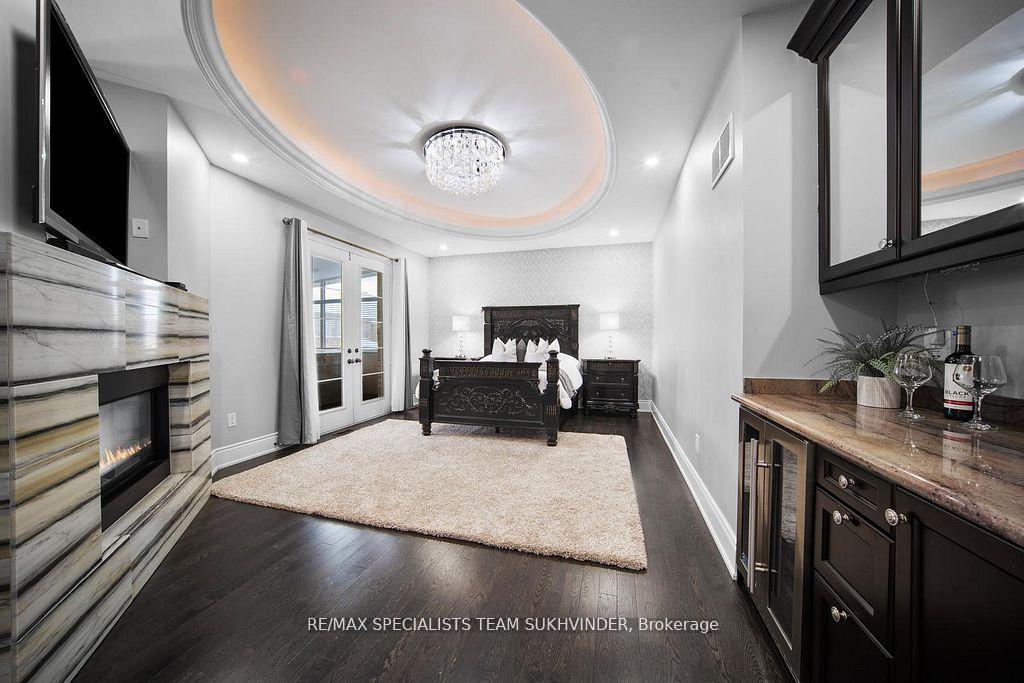 Photo 20 of 378 Woodgate Pines Drive, Vaughan, Kleinburg — HOMEH