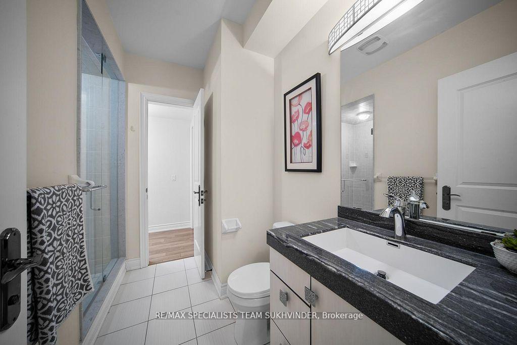 Photo 35 of 378 Woodgate Pines Drive, Vaughan, Kleinburg — HOMEH