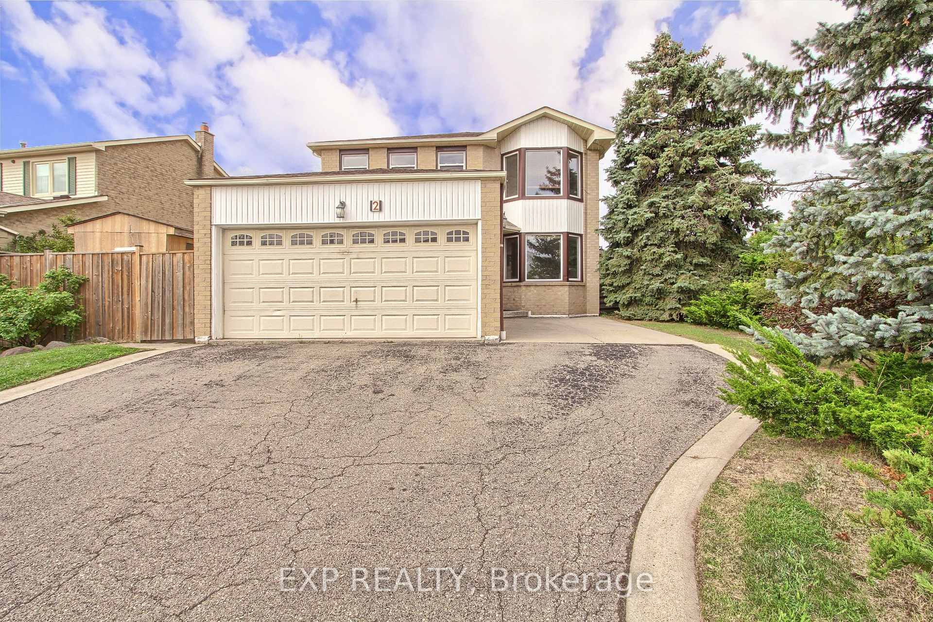 Photo 13 of 2 Nuttall Street, Brampton, Westgate — HOMEH