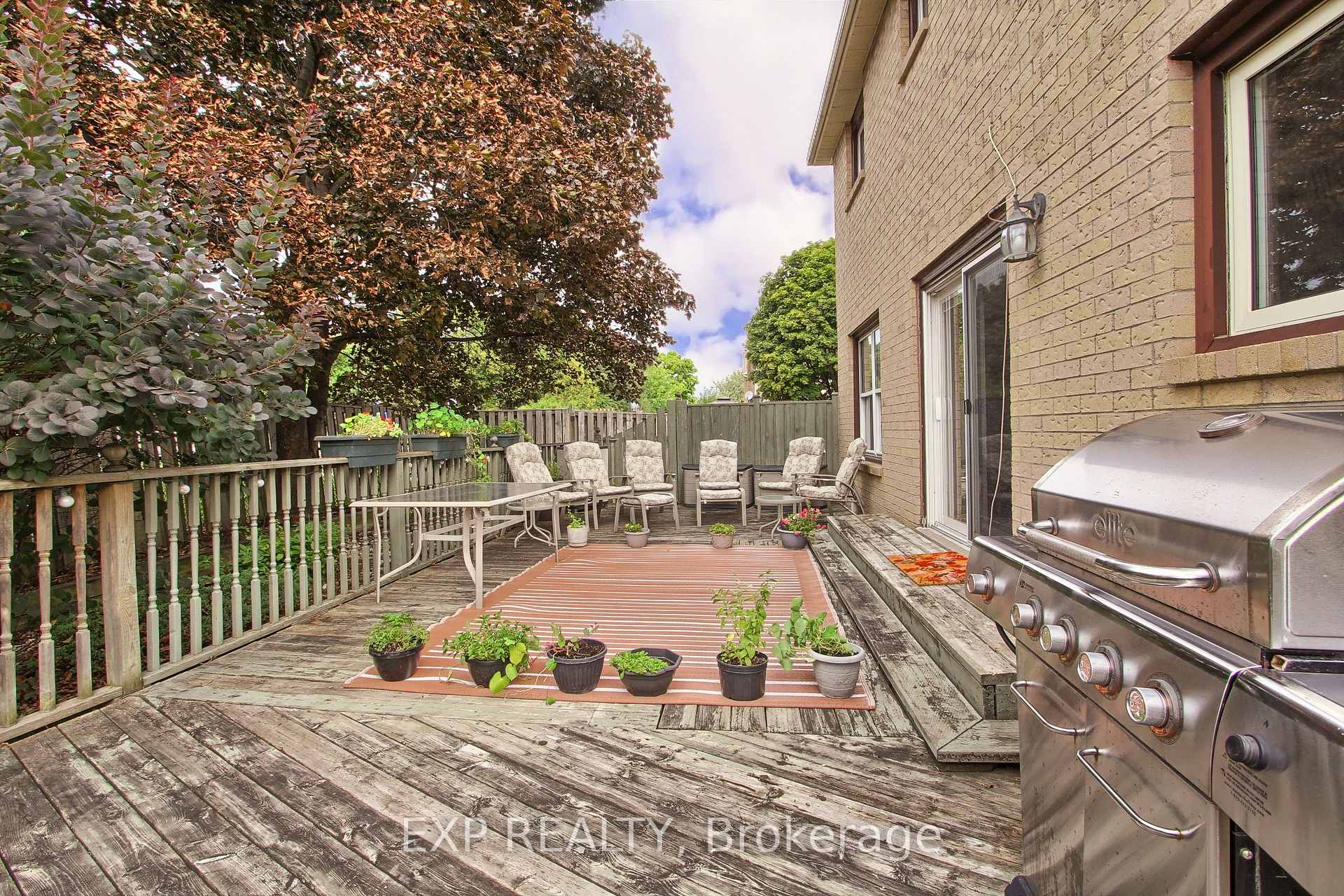 Photo 45 of 2 Nuttall Street, Brampton, Westgate — HOMEH