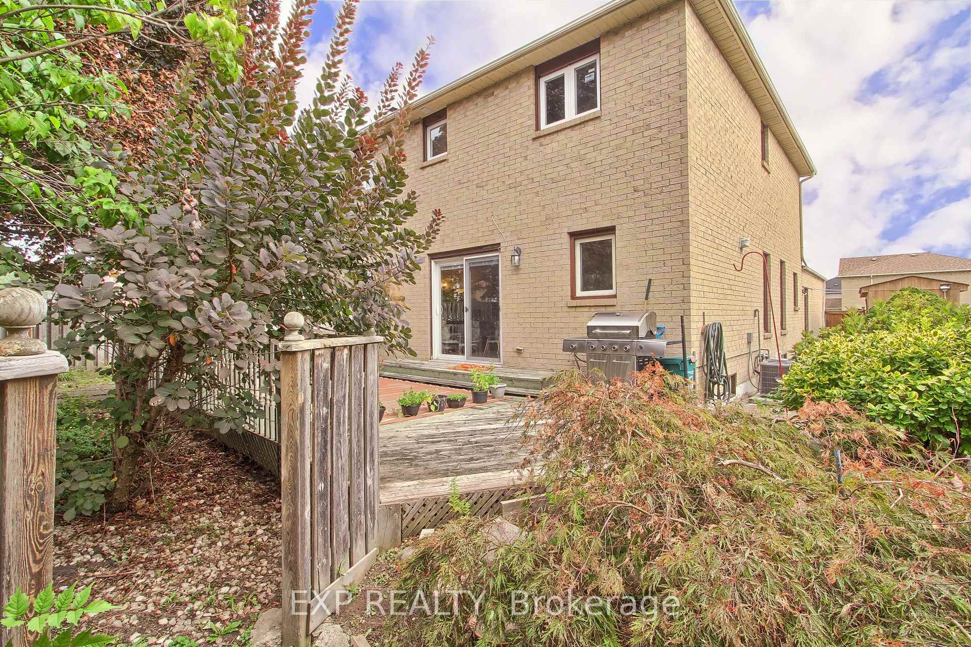 Photo 46 of 2 Nuttall Street, Brampton, Westgate — HOMEH