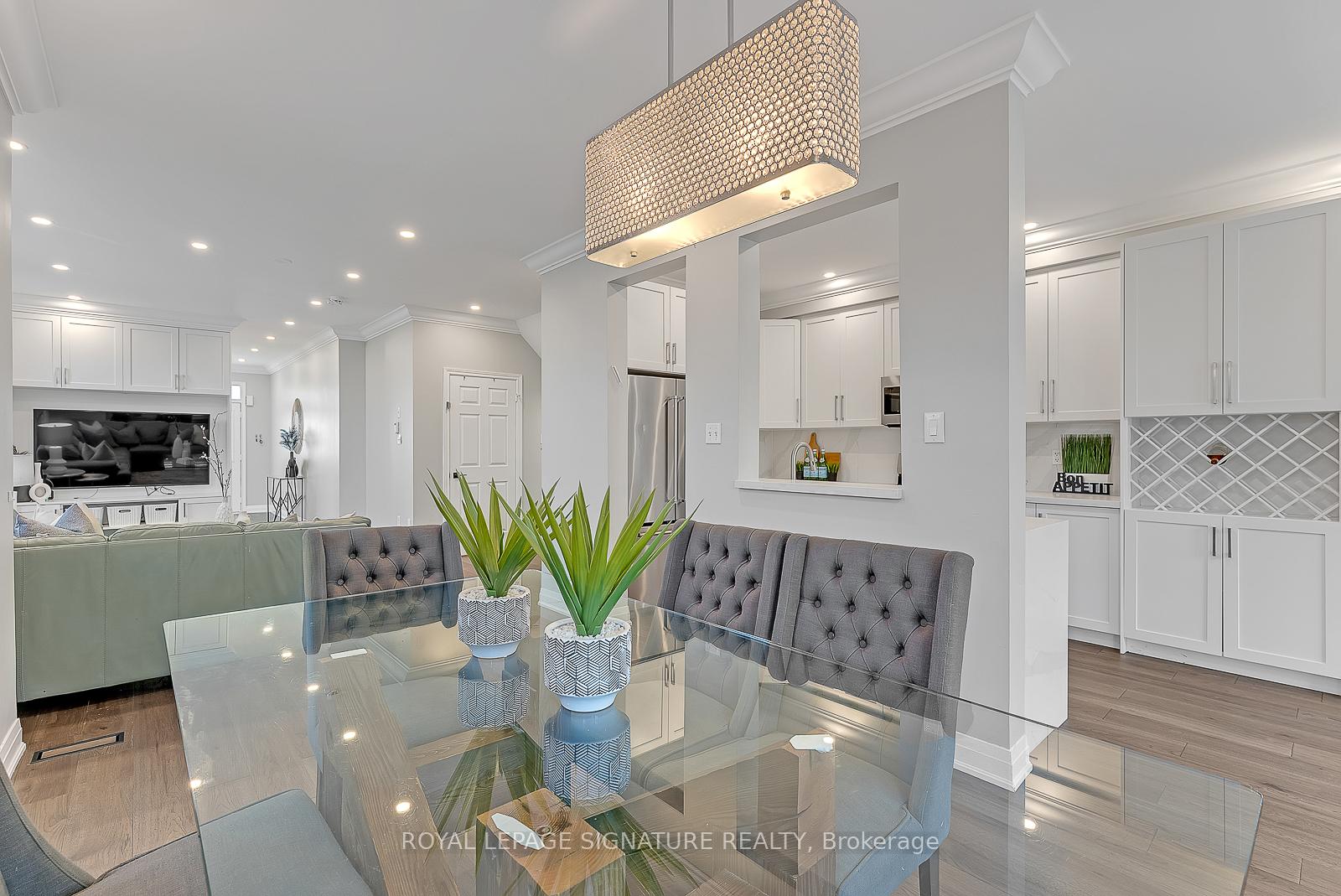 Photo 15 of 79 Big Hill Crescent, Vaughan, Patterson — HOMEH
