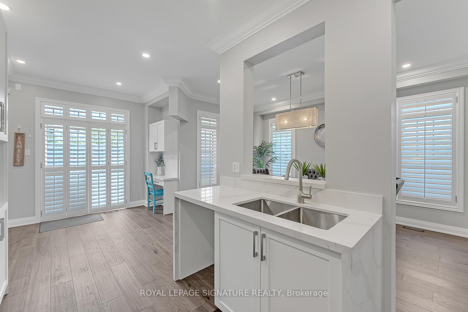 Photo 17 of 79 Big Hill Crescent, Vaughan, Patterson — HOMEH