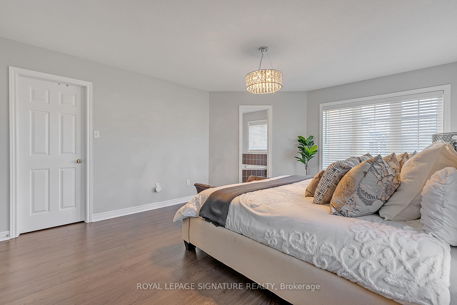 Photo 31 of 79 Big Hill Crescent, Vaughan, Patterson — HOMEH