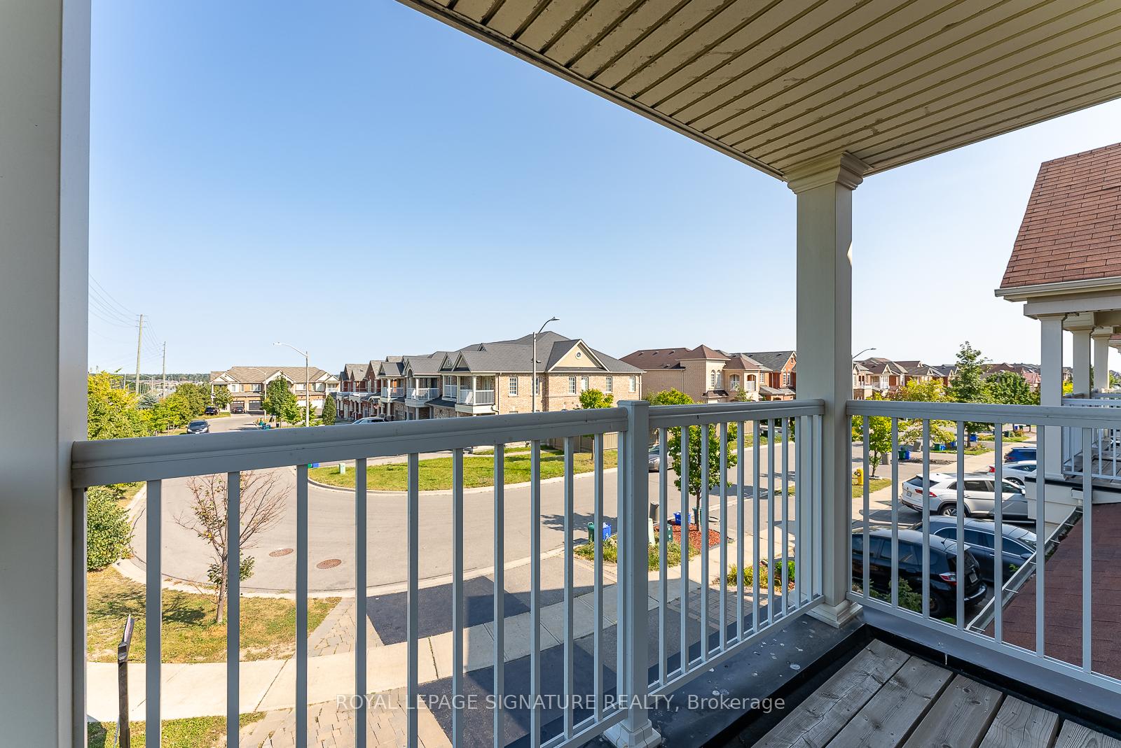 Photo 34 of 79 Big Hill Crescent, Vaughan, Patterson — HOMEH