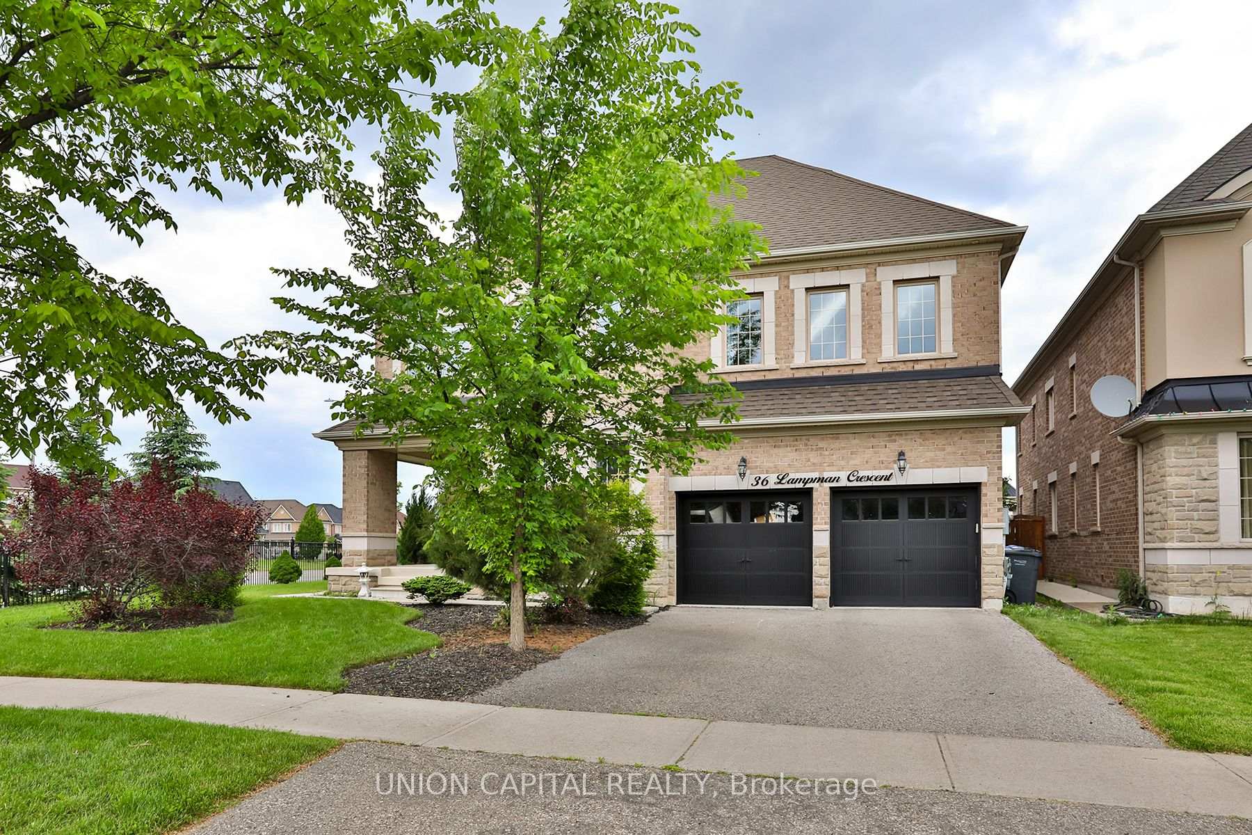 Photo 17 of 36 Lampman Crescent, Brampton, Credit Valley — HOMEH