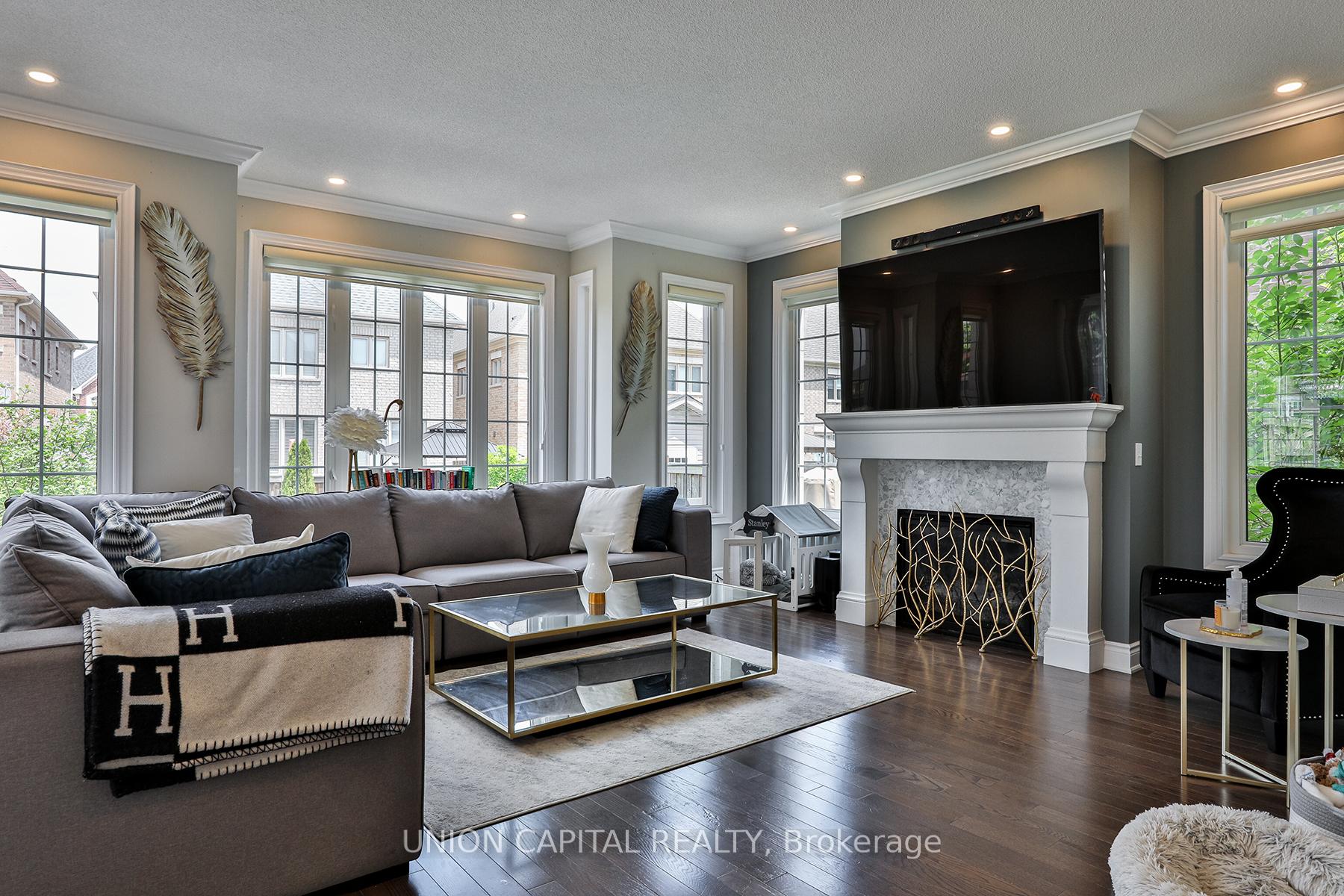 Photo 25 of 36 Lampman Crescent, Brampton, Credit Valley — HOMEH