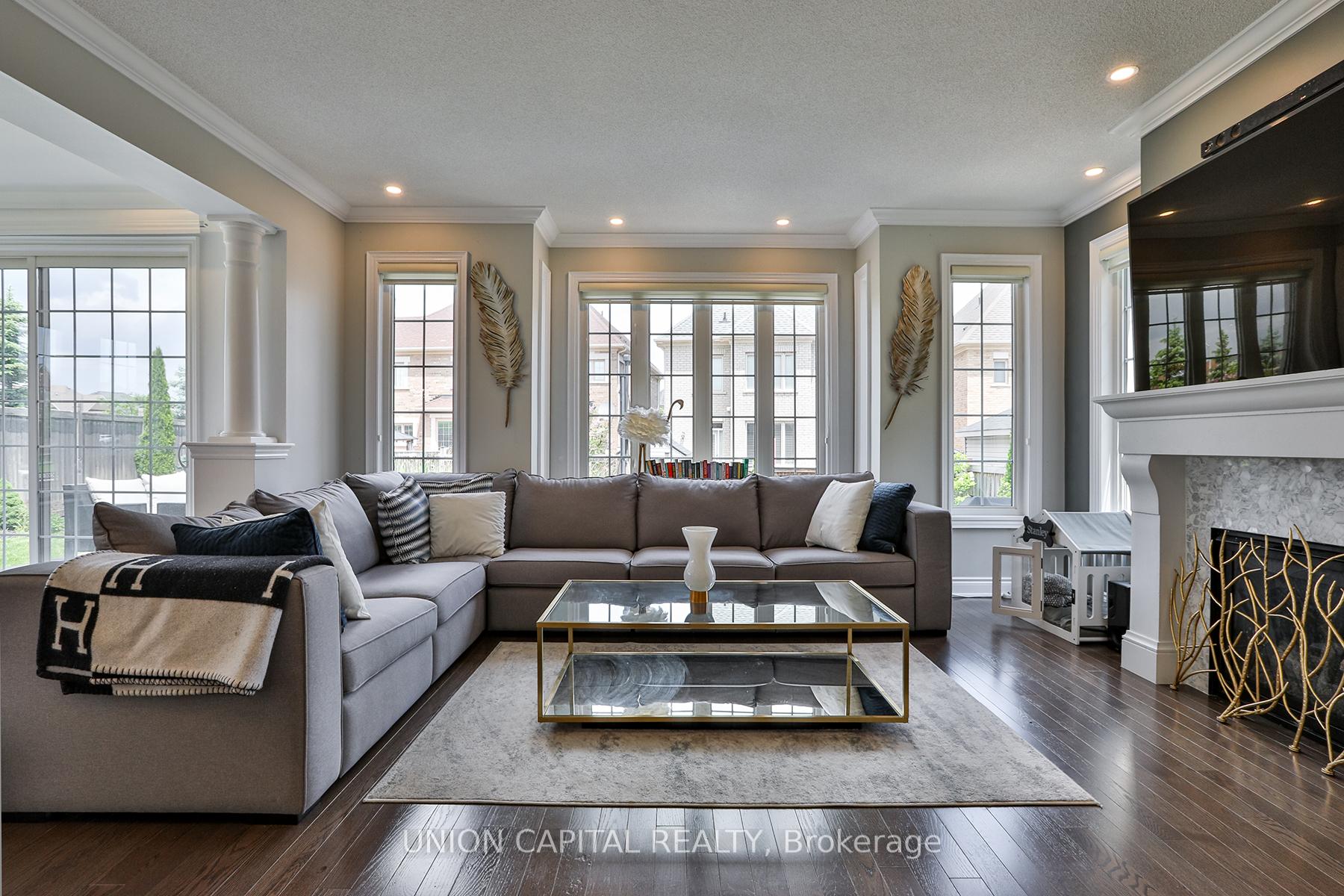 Photo 49 of 36 Lampman Crescent, Brampton, Credit Valley — HOMEH