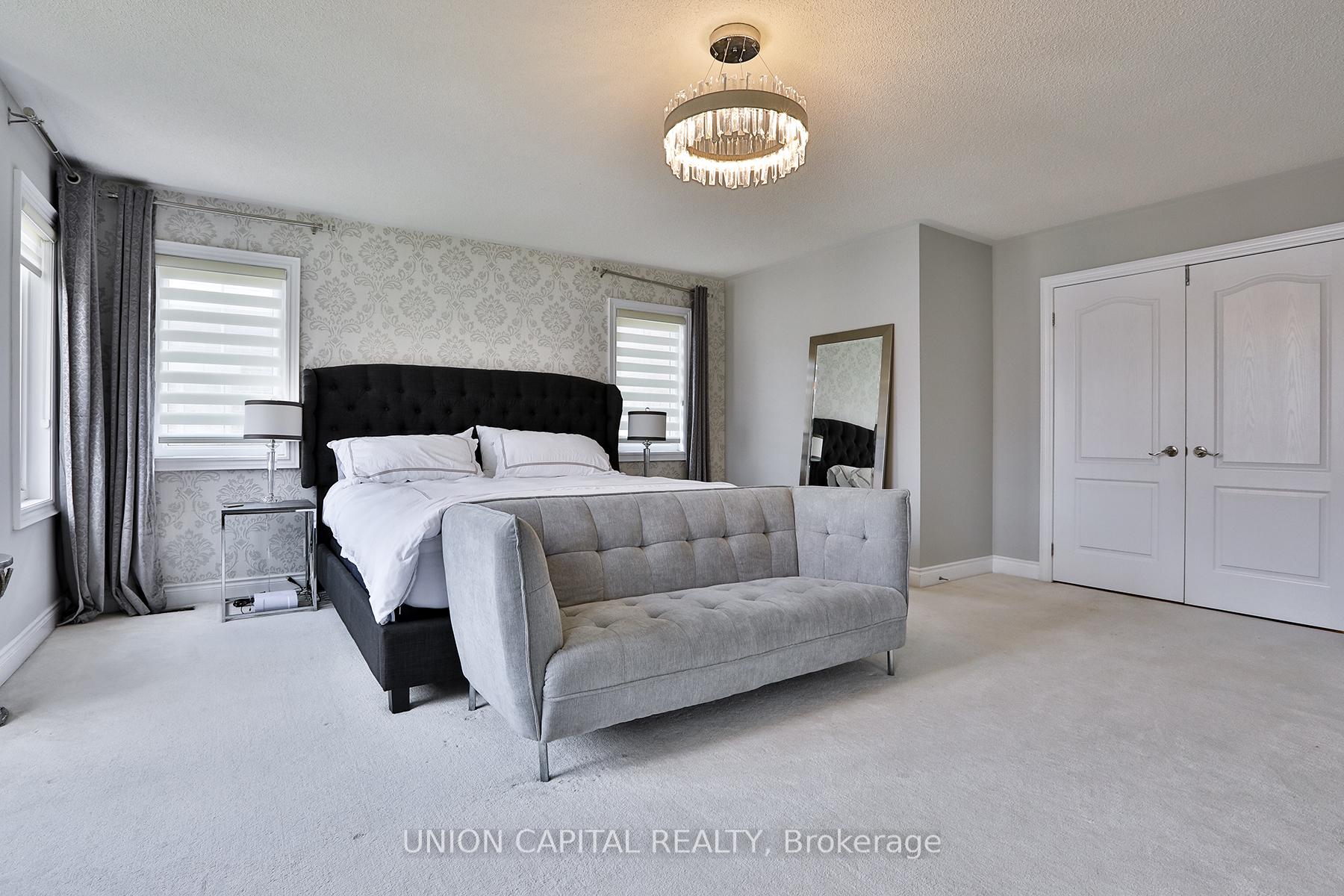 Photo 23 of 36 Lampman Crescent, Brampton, Credit Valley — HOMEH