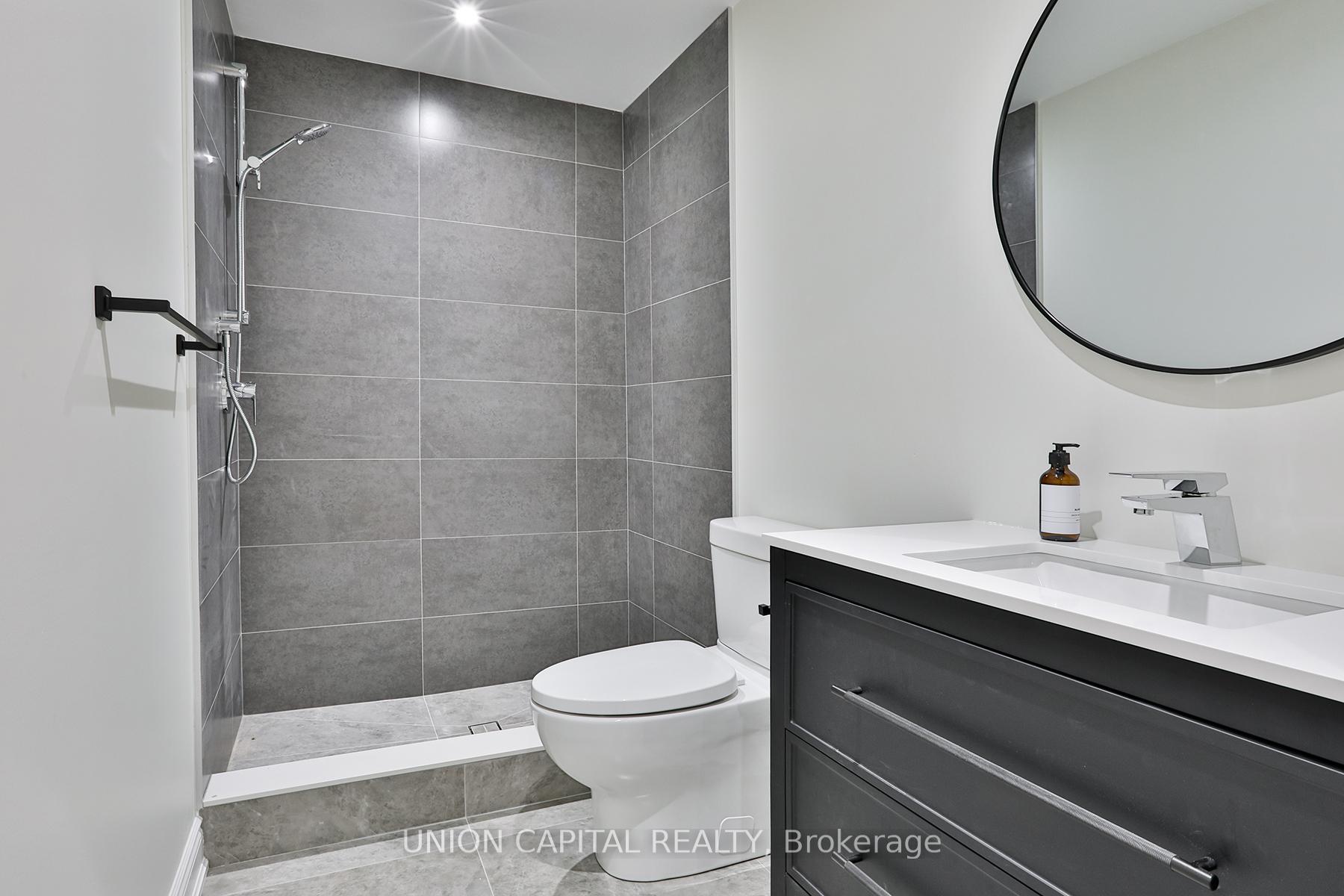 Photo 39 of 36 Lampman Crescent, Brampton, Credit Valley — HOMEH