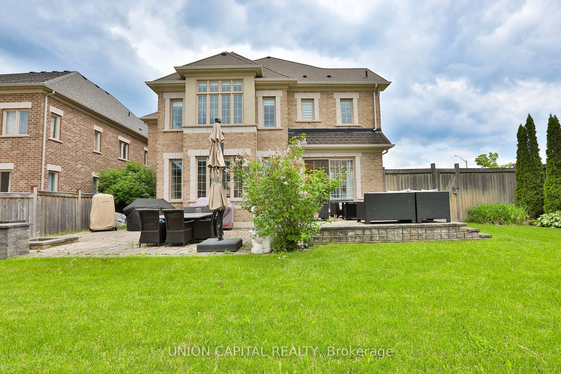 Photo 45 of 36 Lampman Crescent, Brampton, Credit Valley — HOMEH