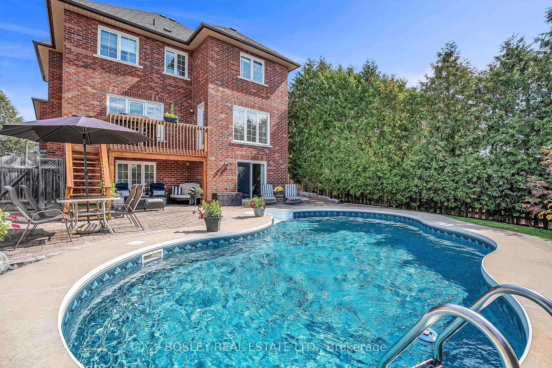 Photo 14 of 29 Mortimer Crescent, Ajax, Central West — HOMEH