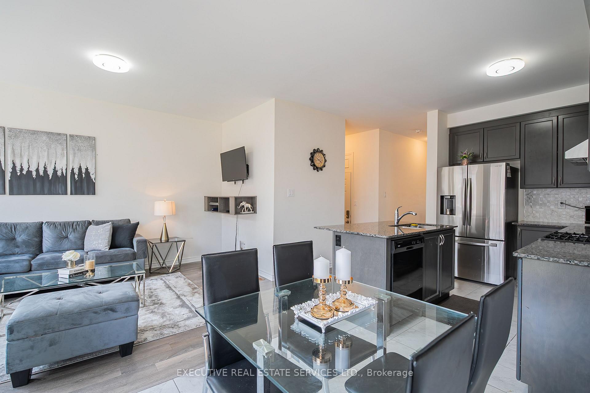 Photo 10 of 55 Callandar Road, Brampton, Northwest Brampton — HOMEH