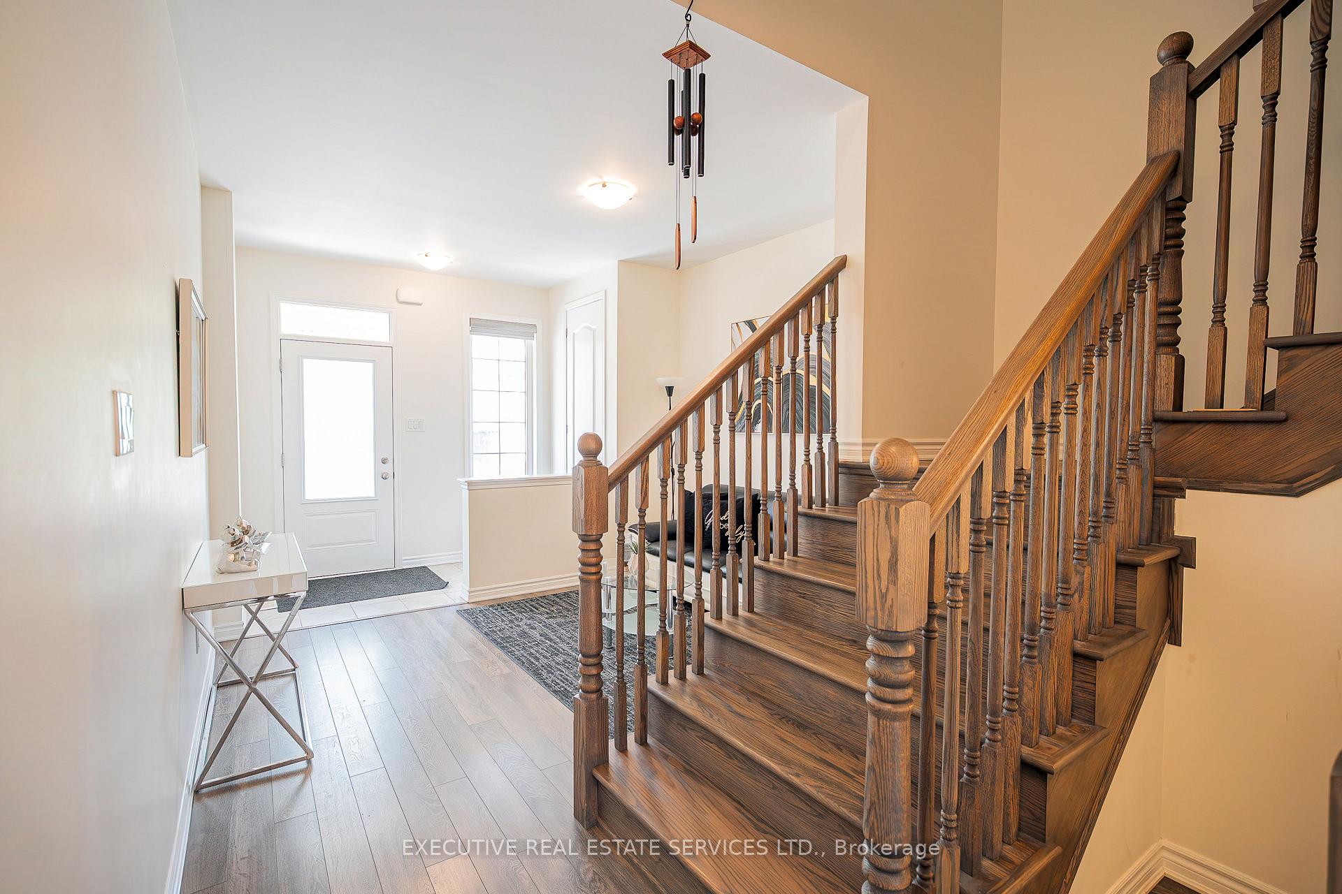 Photo 19 of 55 Callandar Road, Brampton, Northwest Brampton — HOMEH