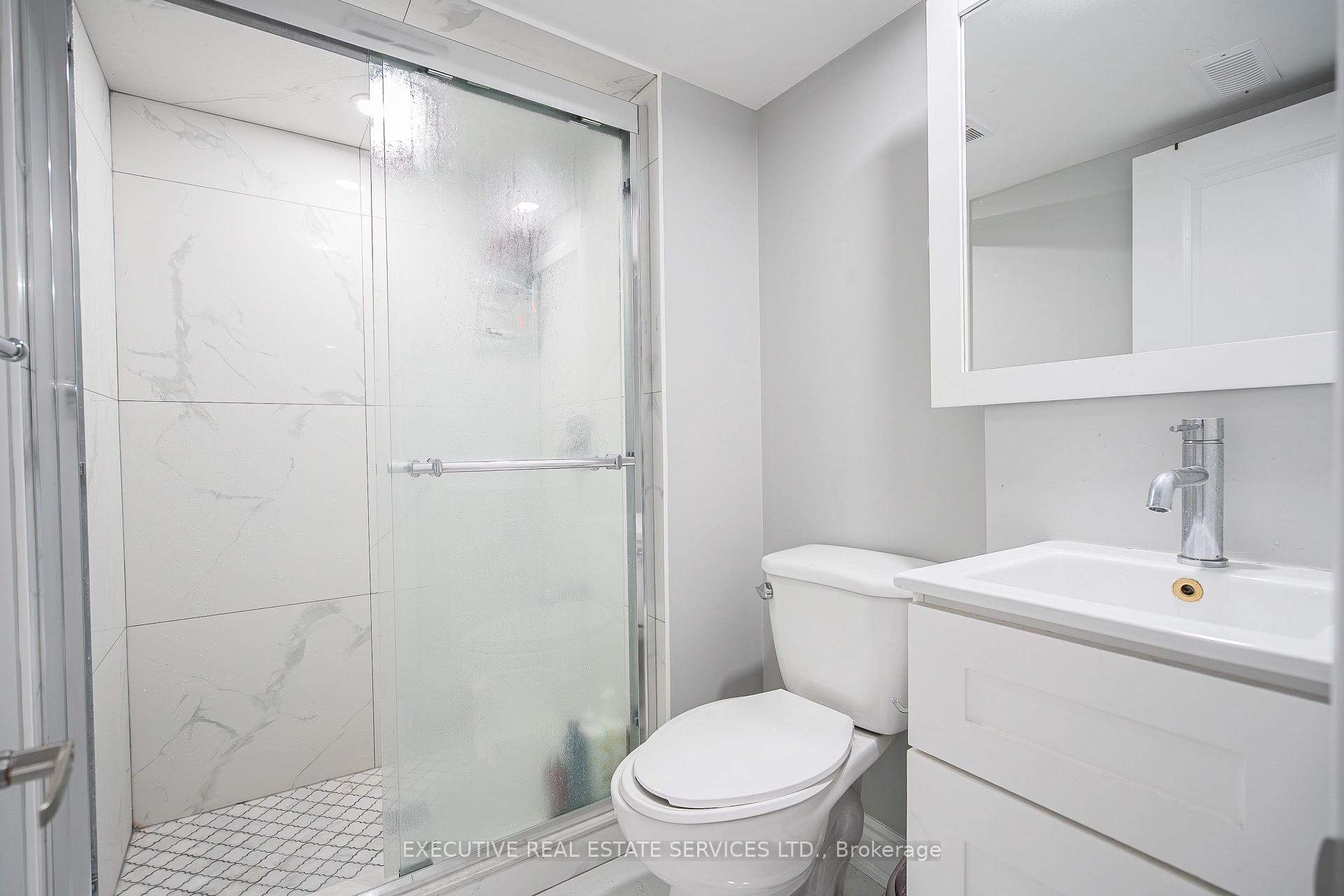Photo 37 of 55 Callandar Road, Brampton, Northwest Brampton — HOMEH