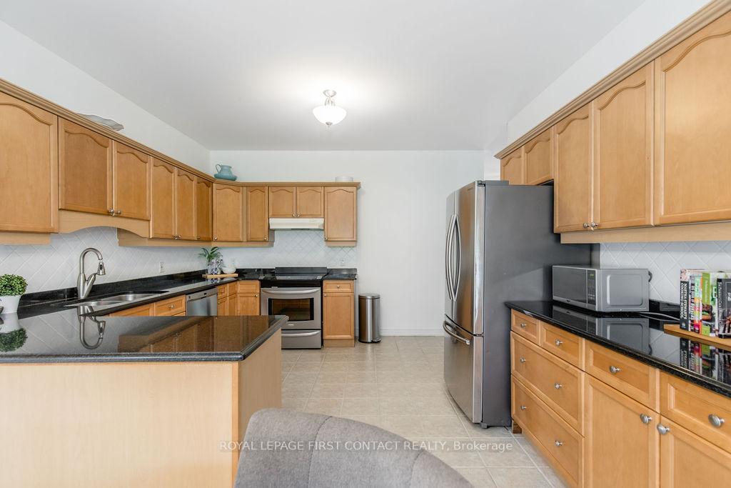 Photo 10 of 31 Vanderpost Crescent, Essa, Thornton — HOMEH