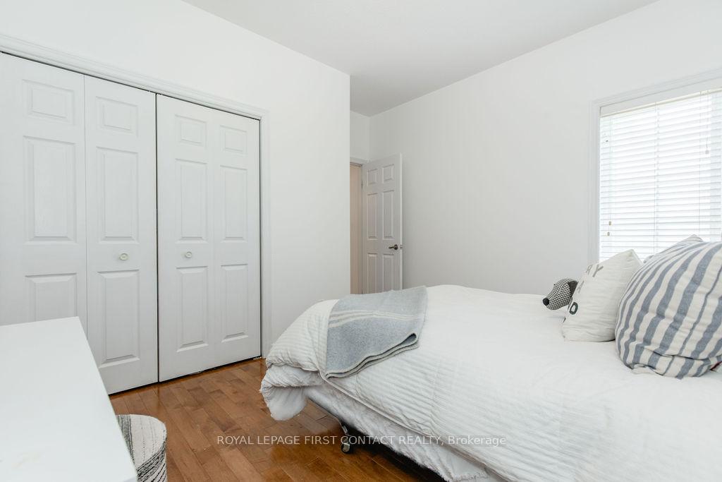 Photo 29 of 31 Vanderpost Crescent, Essa, Thornton — HOMEH