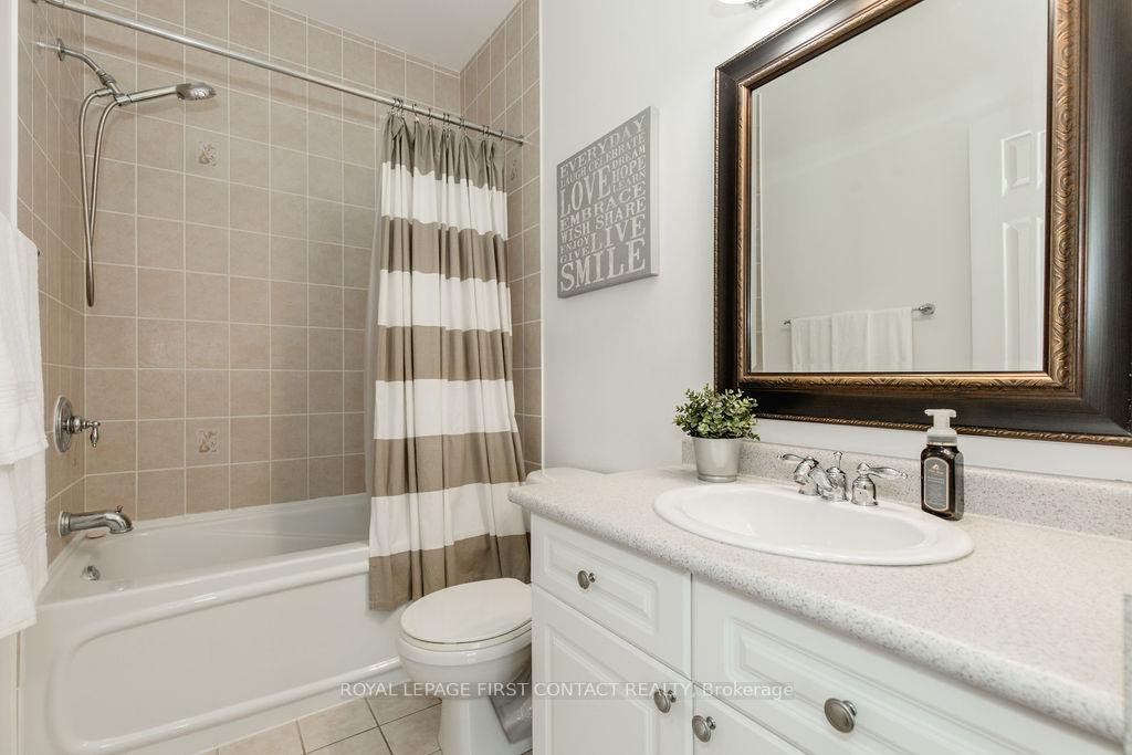 Photo 24 of 31 Vanderpost Crescent, Essa, Thornton — HOMEH