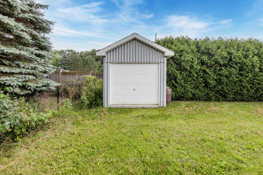 Photo 38 of 31 Vanderpost Crescent, Essa, Thornton — HOMEH