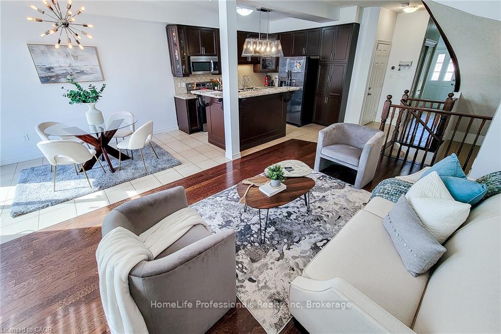 Photo 16 of 33 Marina Point Crescent, Hamilton, Winona Park — HOMEH