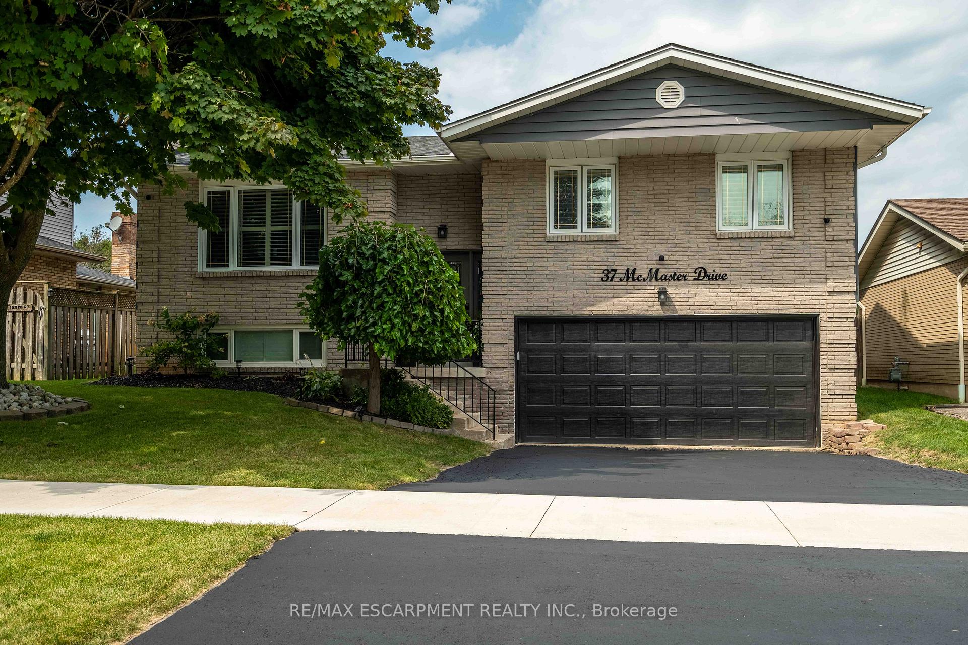 Photo 1 of 37 McMaster Drive, Haldimand — HOMEH