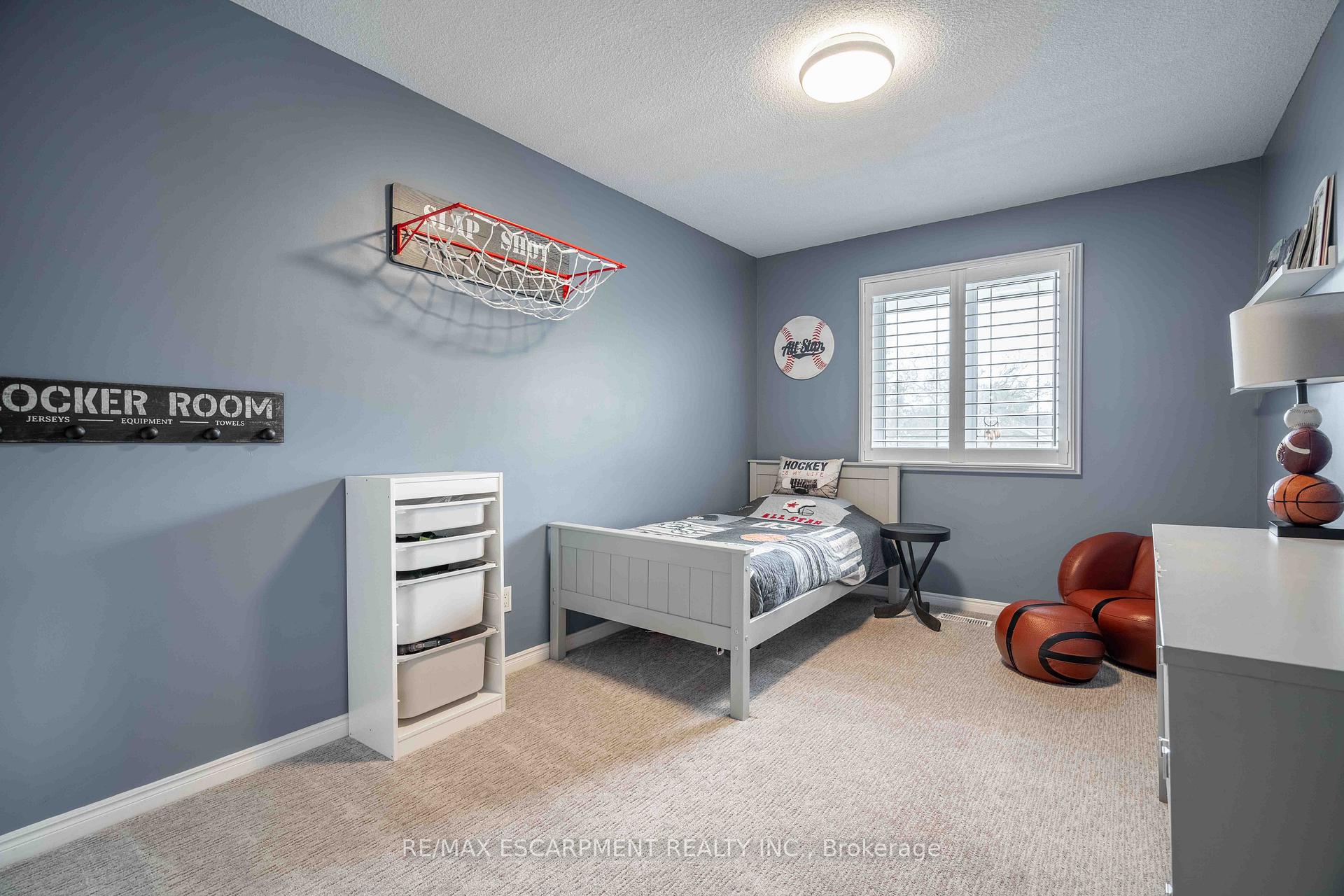 Photo 14 of 37 McMaster Drive, Haldimand — HOMEH