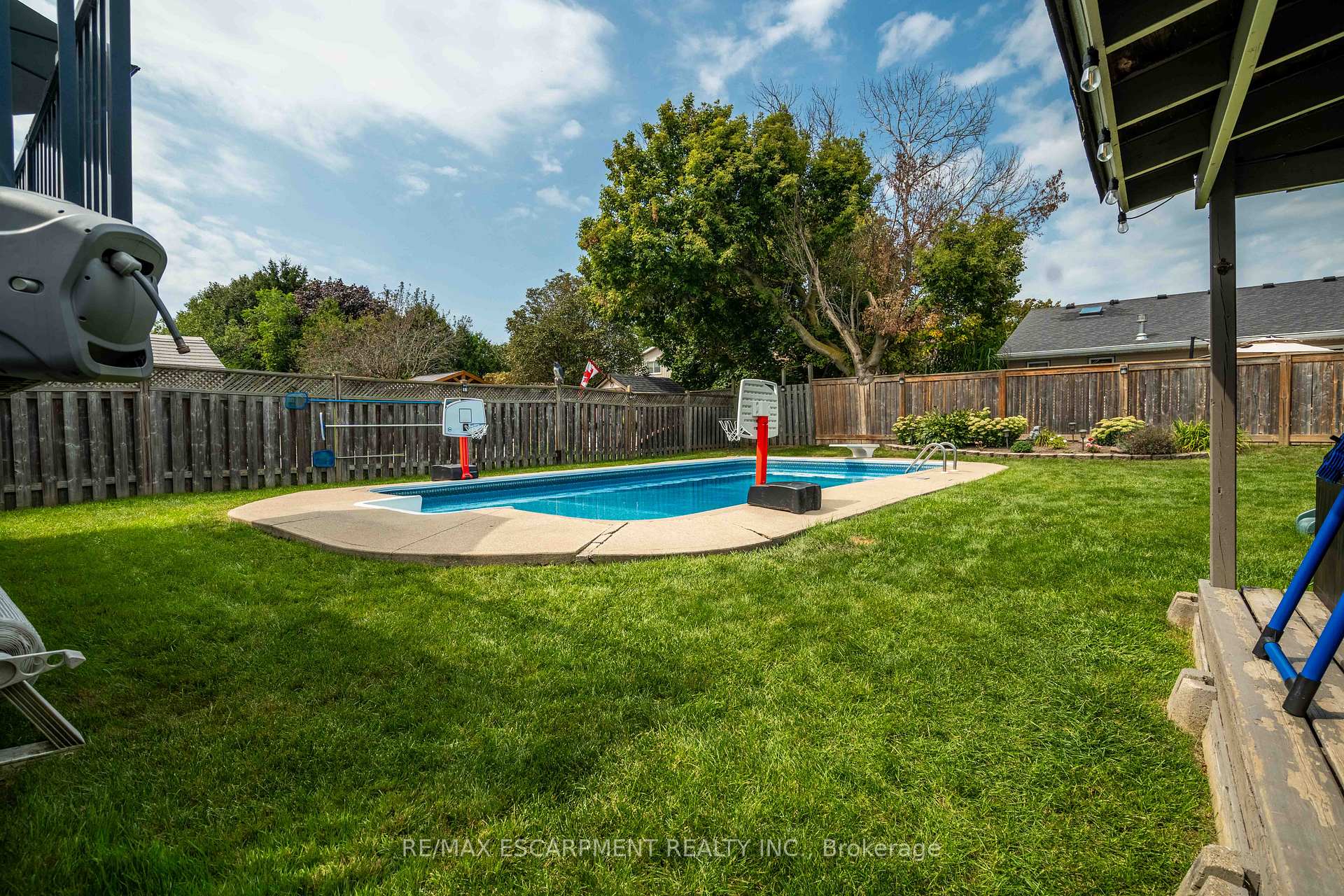 Photo 16 of 37 McMaster Drive, Haldimand — HOMEH