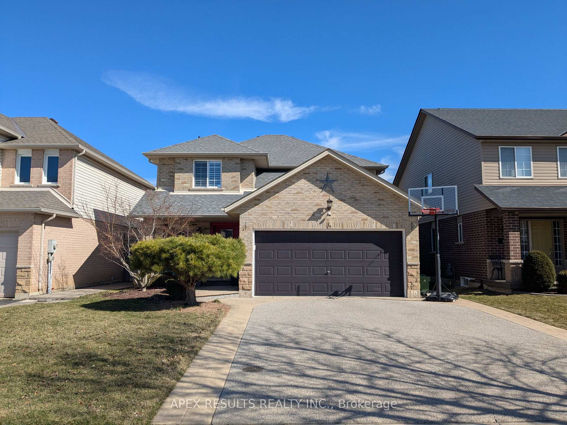 Photo 1 of 20 Midanbury Way, Hamilton, Mount Hope — HOMEH