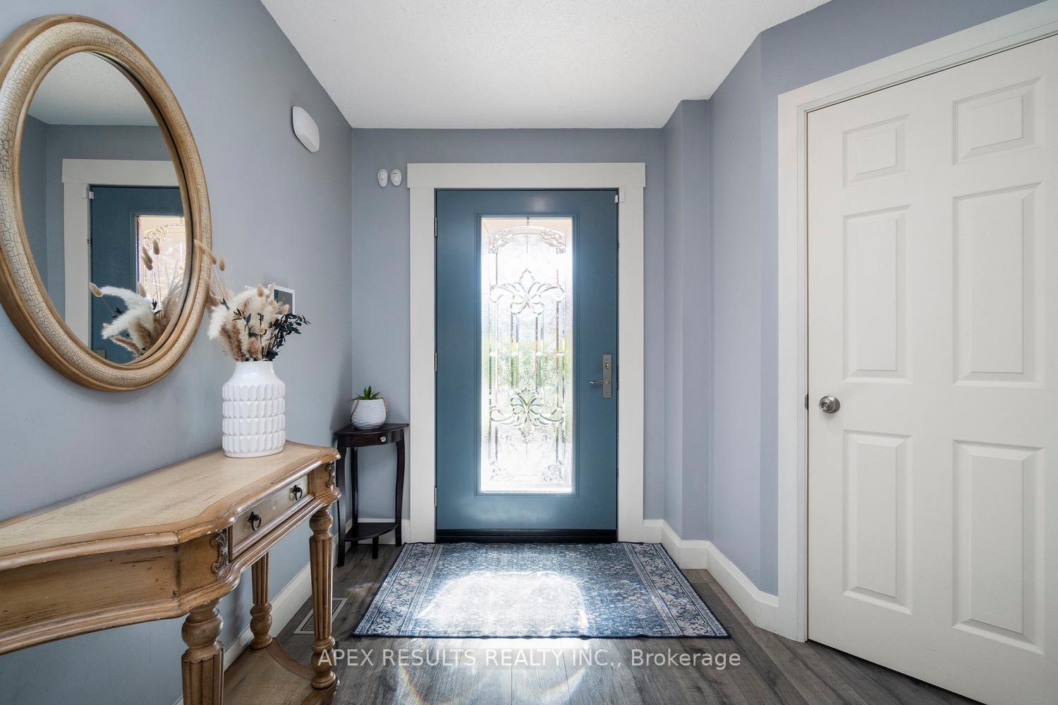 Photo 2 of 20 Midanbury Way, Hamilton, Mount Hope — HOMEH
